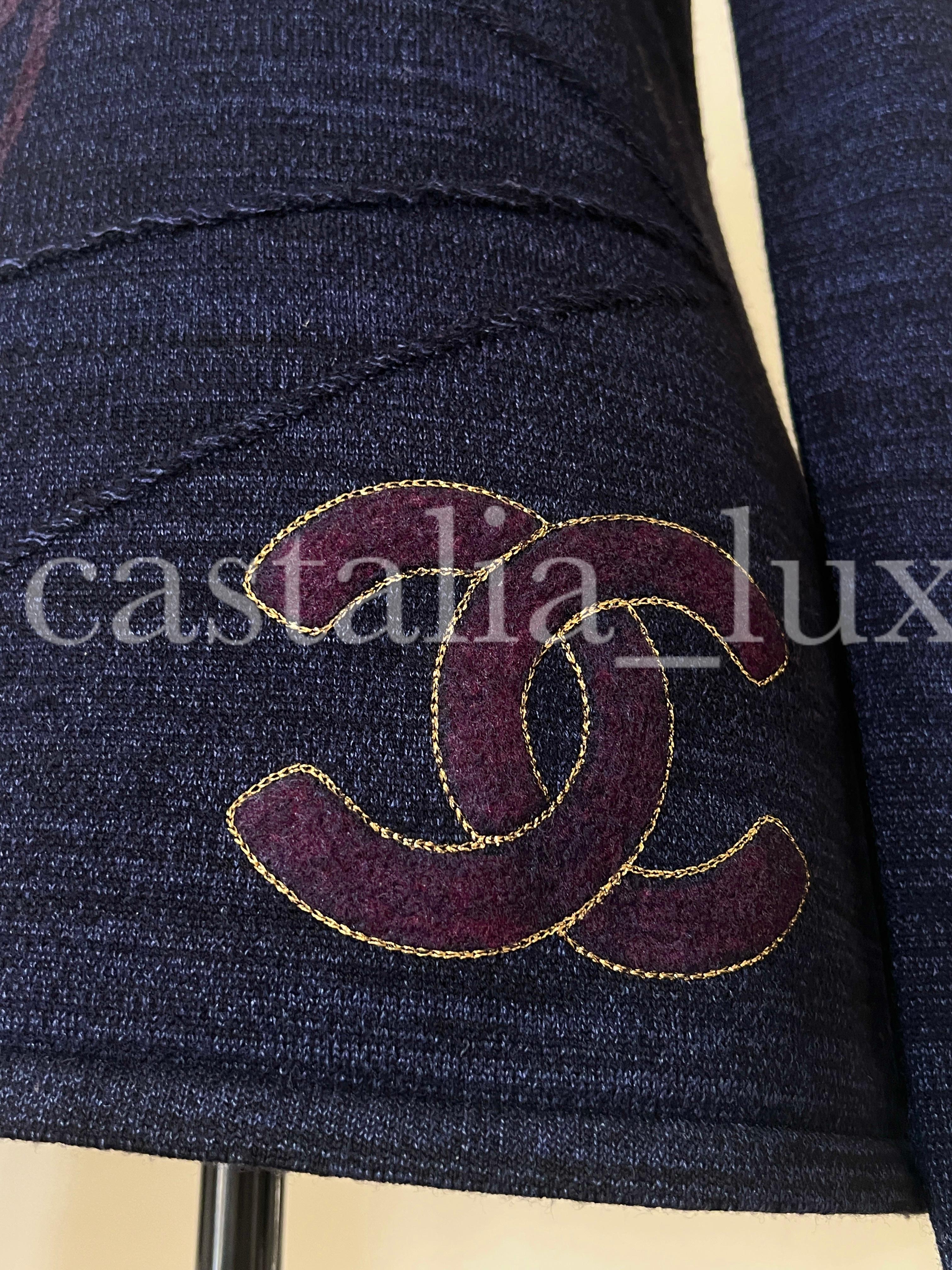 Women's or Men's Chanel New CC Logo Eagle Buttons Jumper