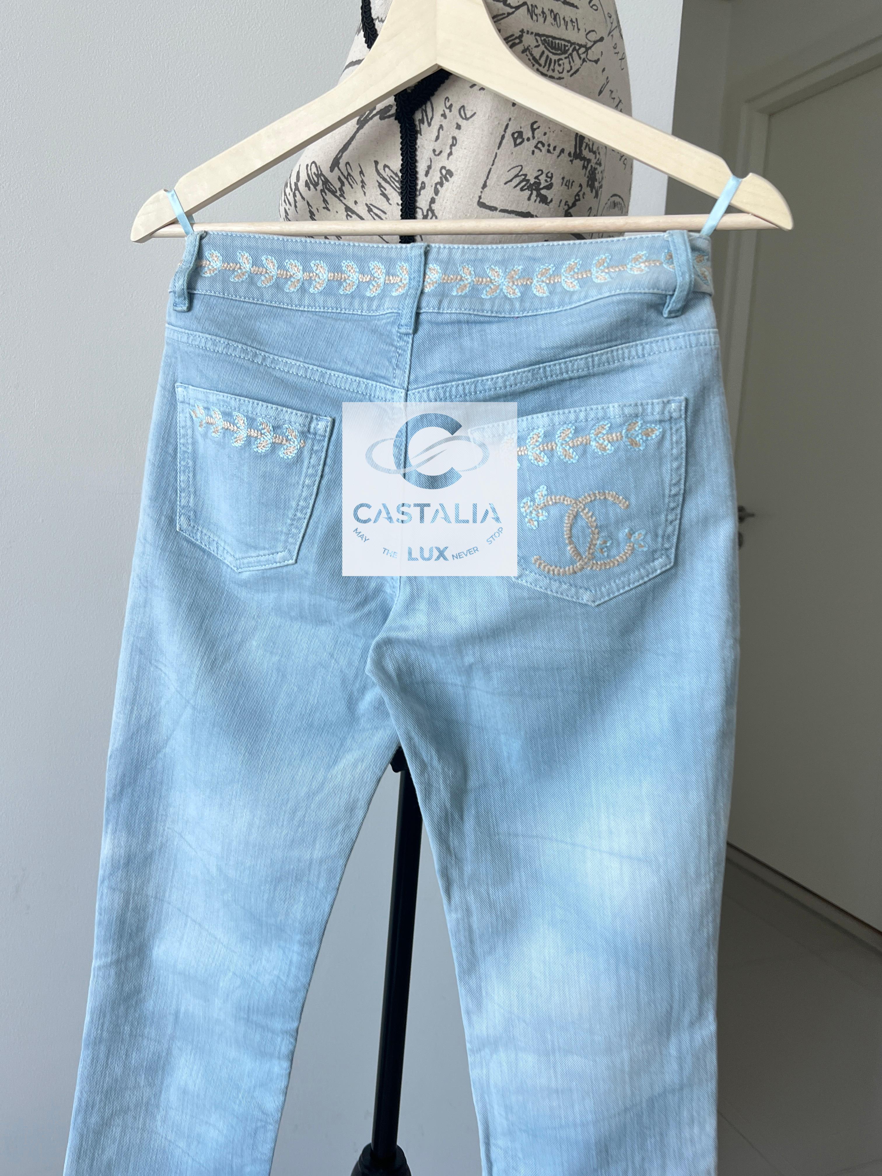 Chanel New CC Logo La Riviera Collection Runway Jeans 34 FR For Sale 8