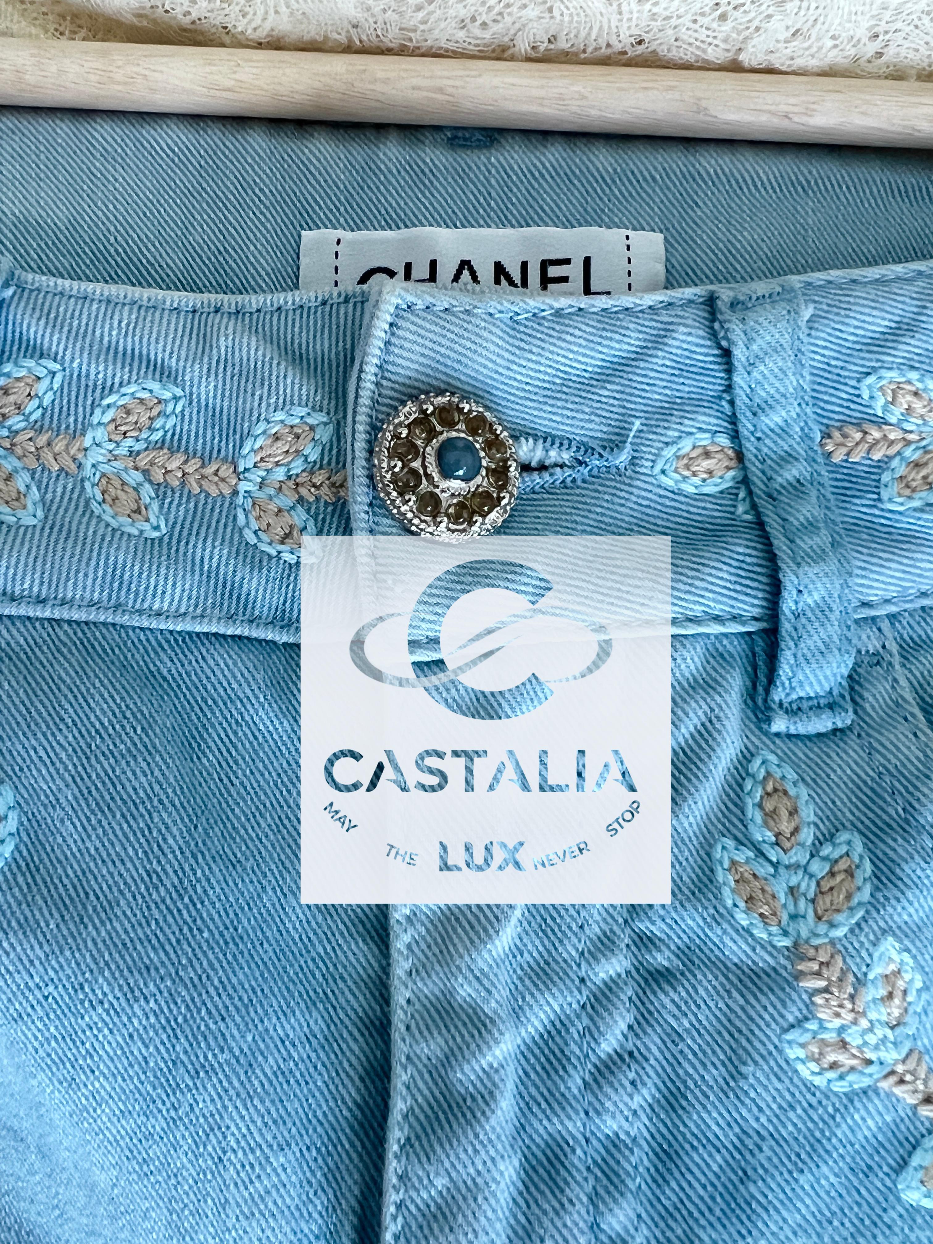 Chanel New CC Logo La Riviera Collection Runway Jeans 34 FR For Sale 1