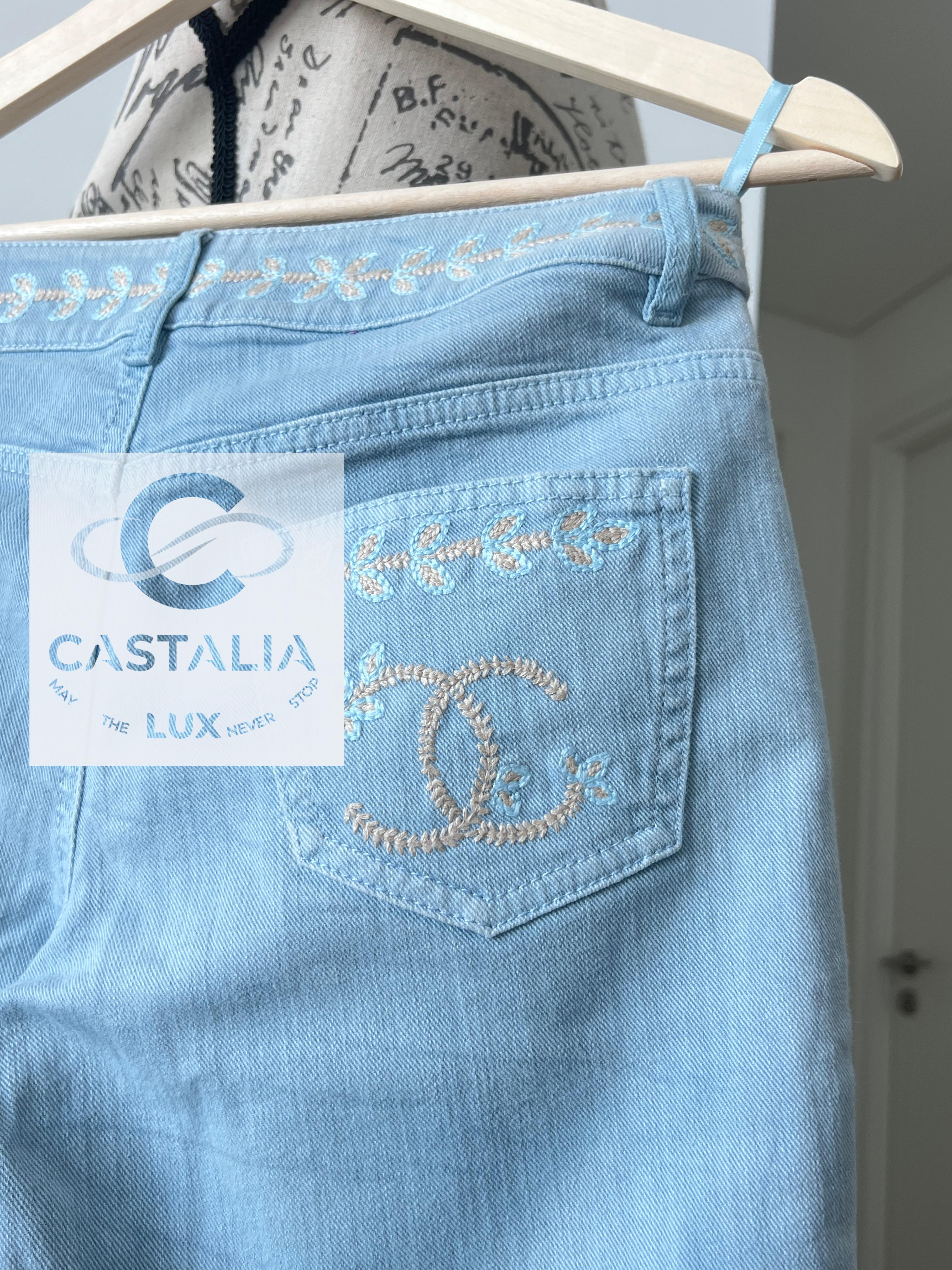 Chanel New CC Logo La Riviera Collection Runway Jeans 9