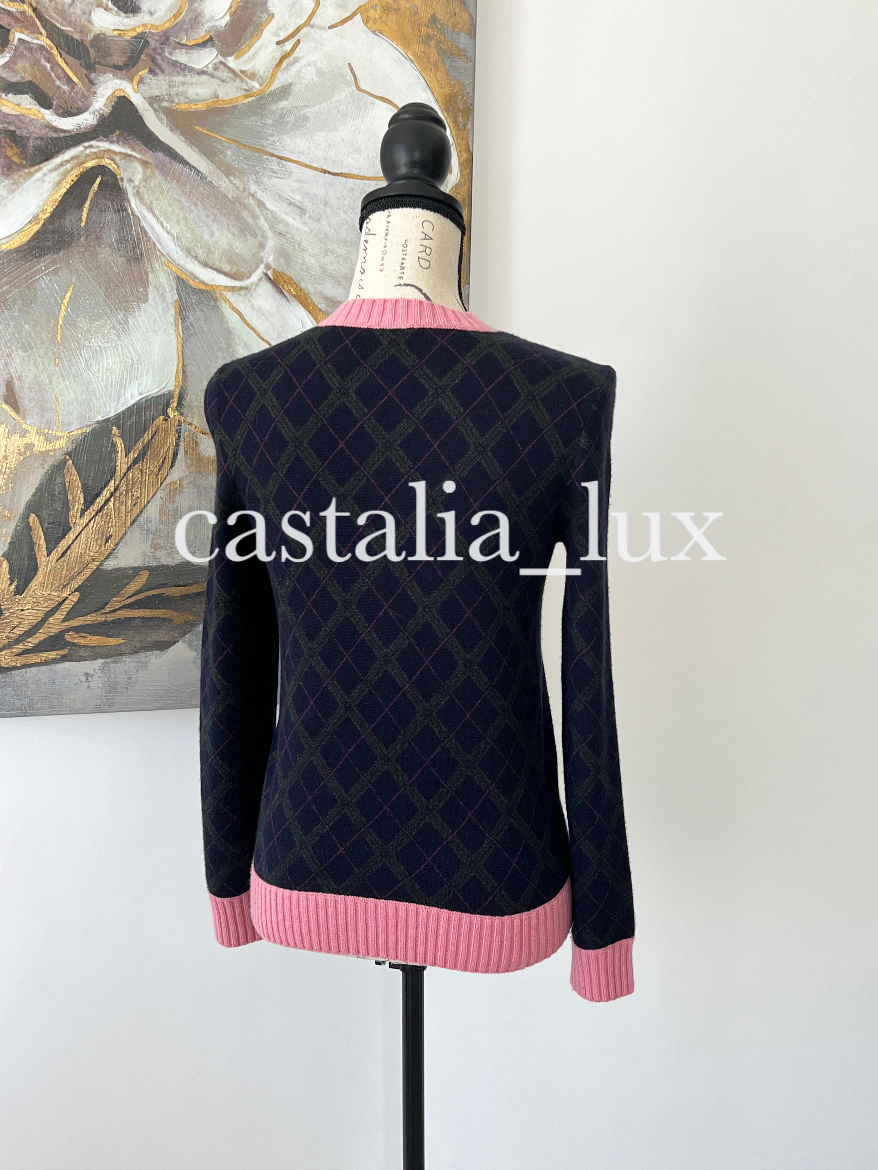 Chanel New CC Logo Patch Tartan Cashmere Jacket For Sale 5