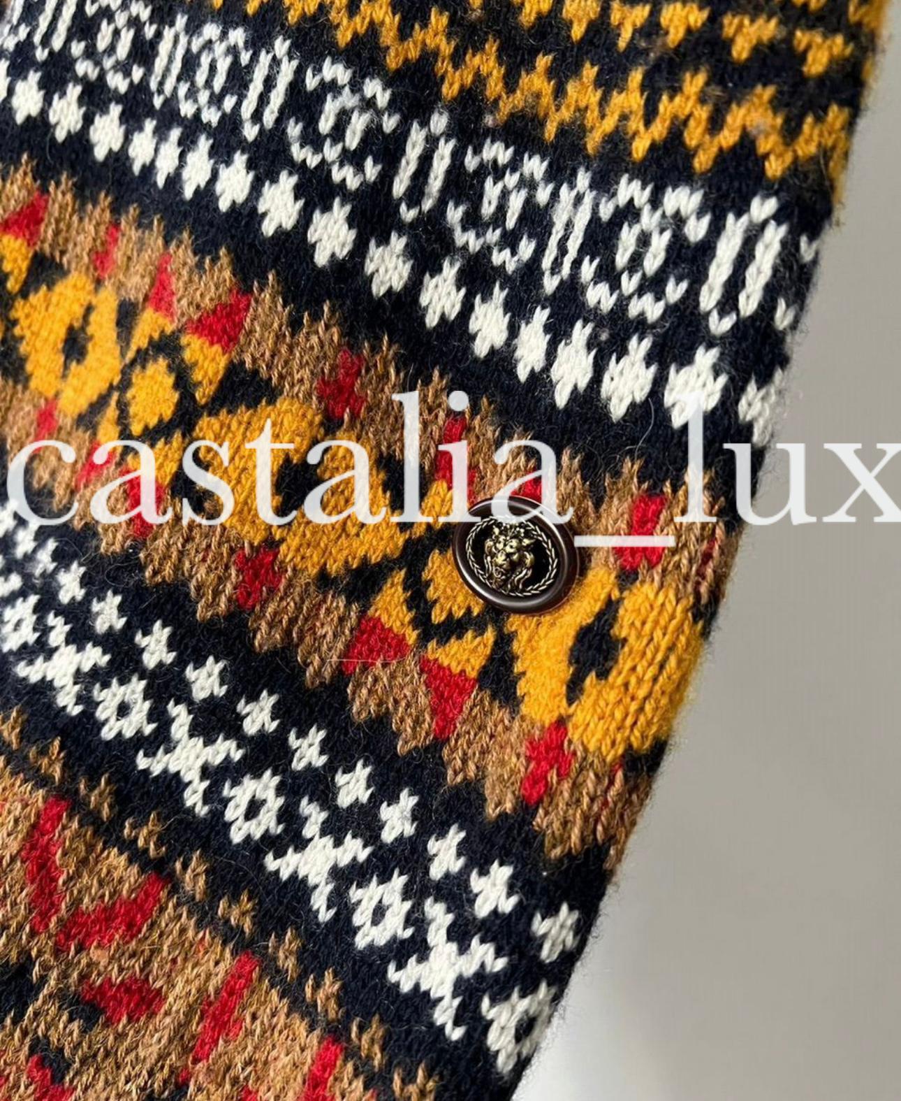 Chanel New CC Logo Runway Maxi Cashmere Dress And Giant Shawl In New Condition In Dubai, AE