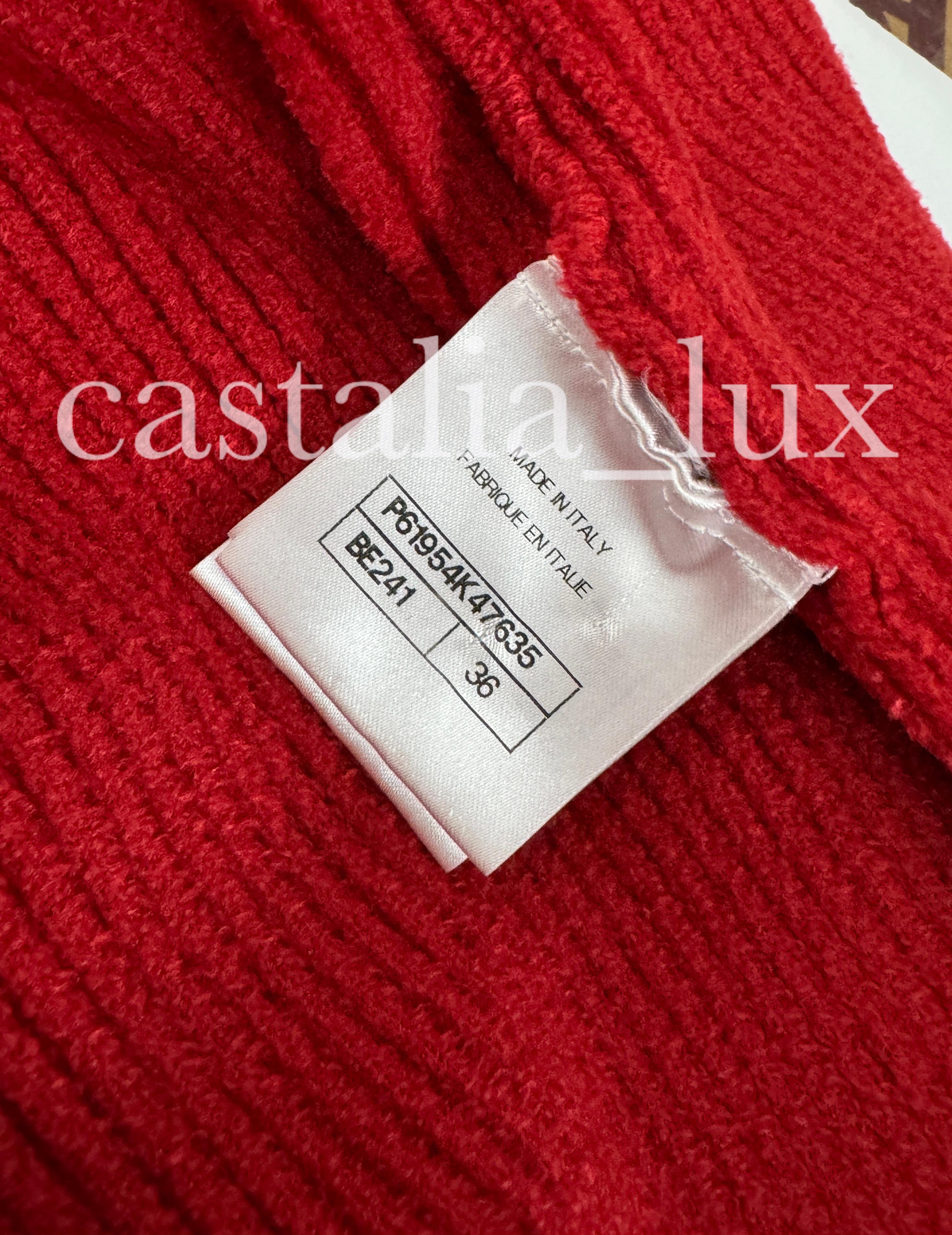 Chanel New CC Logo Teddy Jumper 8
