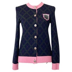 Chanel Neue CC Patch Super Seltene Kaschmirjacke mit Patch