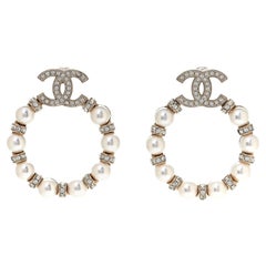 CHANEL Crystal Pearl Chanel Charms CC Drop Earrings Gold 1166160