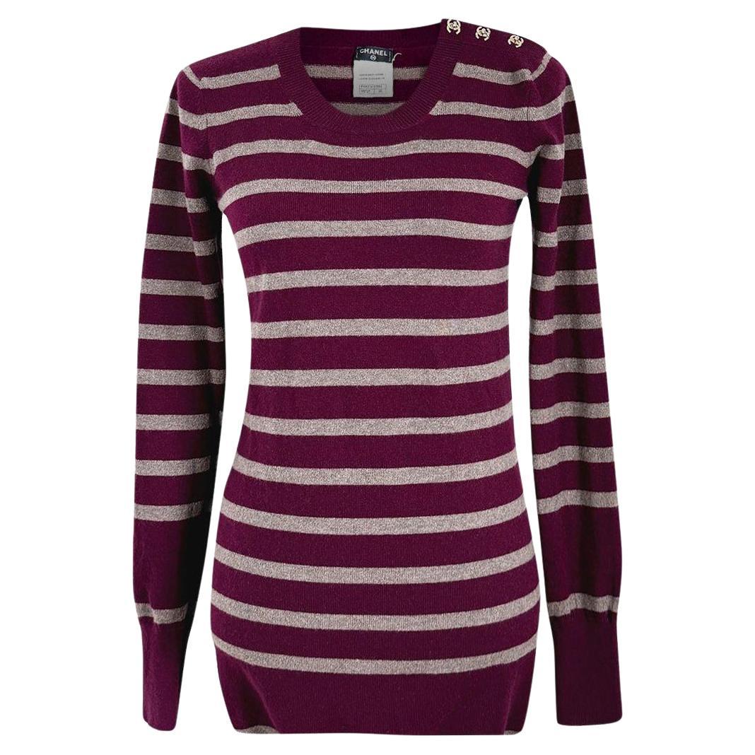 Chanel New CC Turnlocks Burgundy Cashmere Jumper 36 FR For Sale