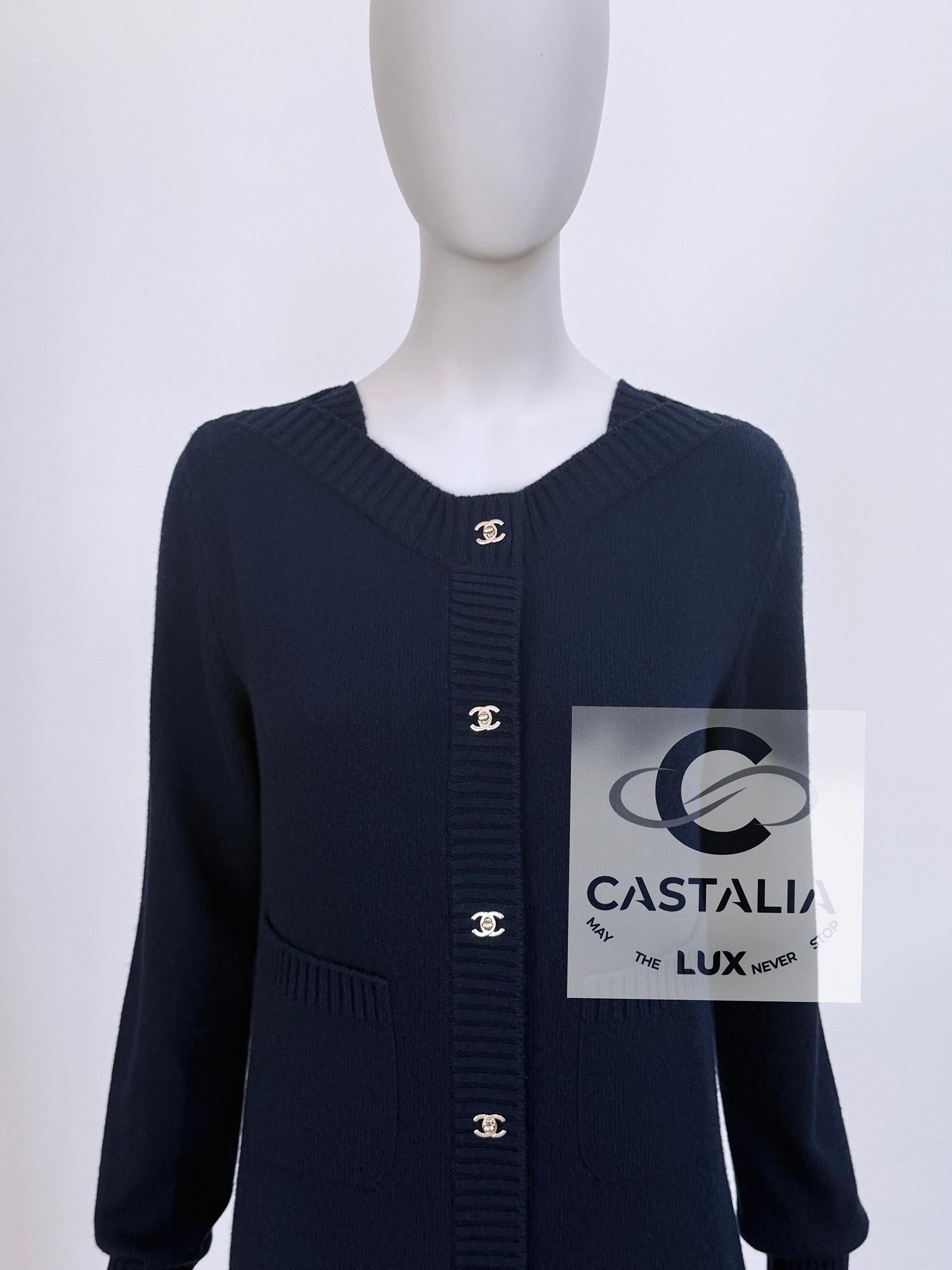 Women's or Men's Chanel New CC Turnlocks Cashmere Cardigan 38 FR