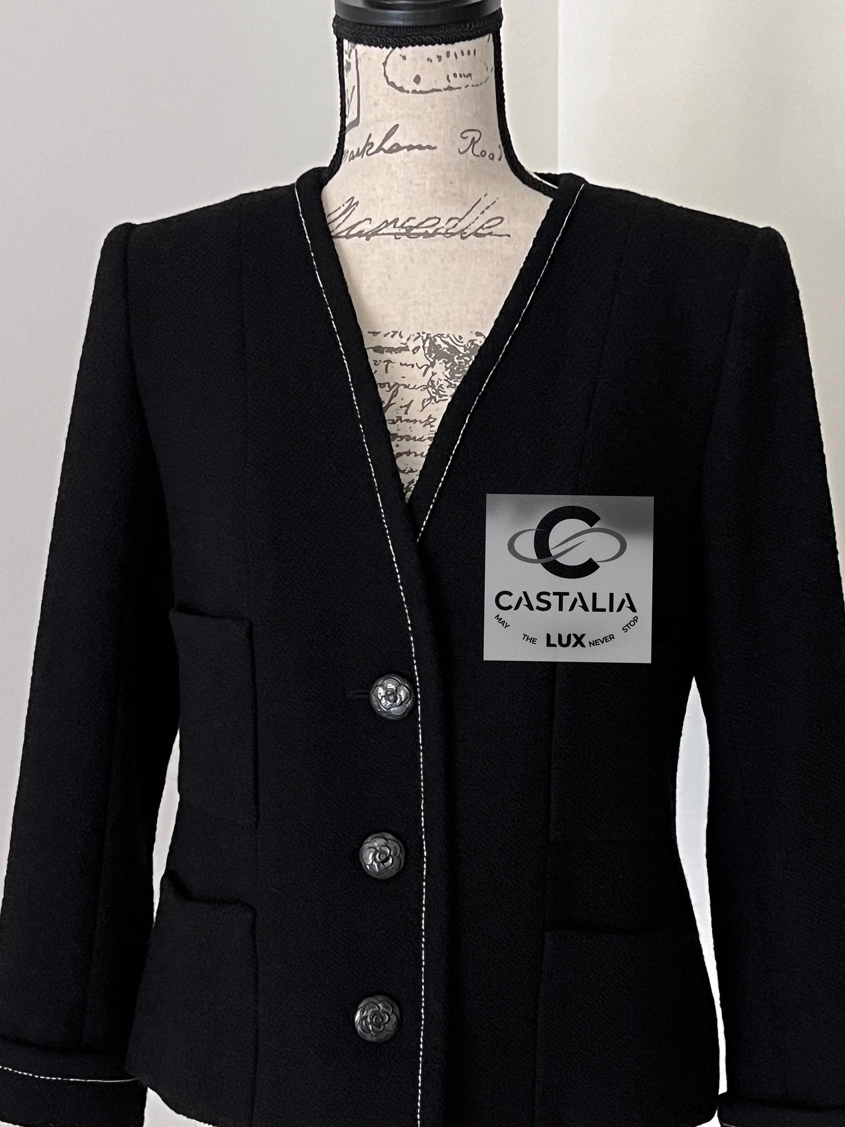 Chanel New Coco Brasserie Black Tweed Jacket 38 FR For Sale 6