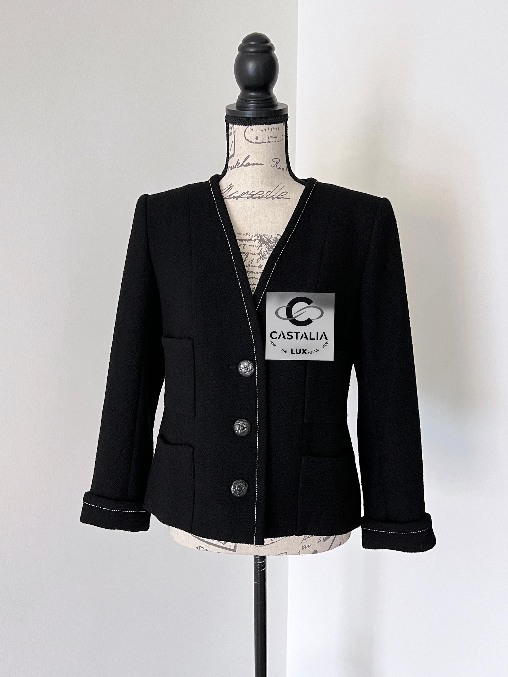 Chanel New Coco Brasserie Black Tweed Jacket 38 FR For Sale 10