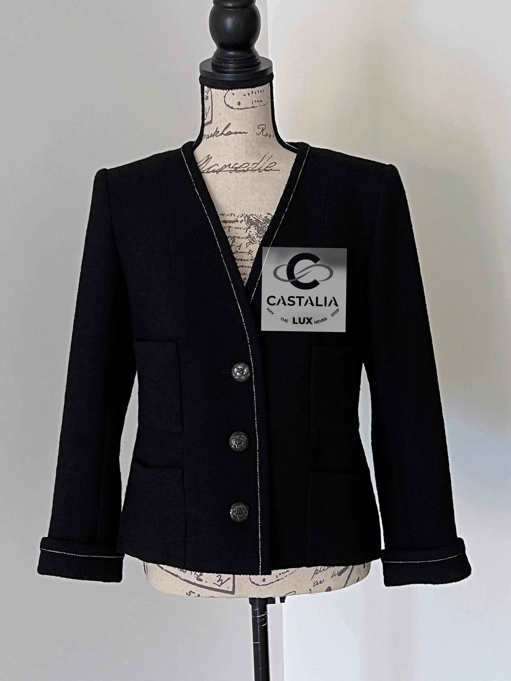 Chanel New Coco Brasserie Black Tweed Jacket 13