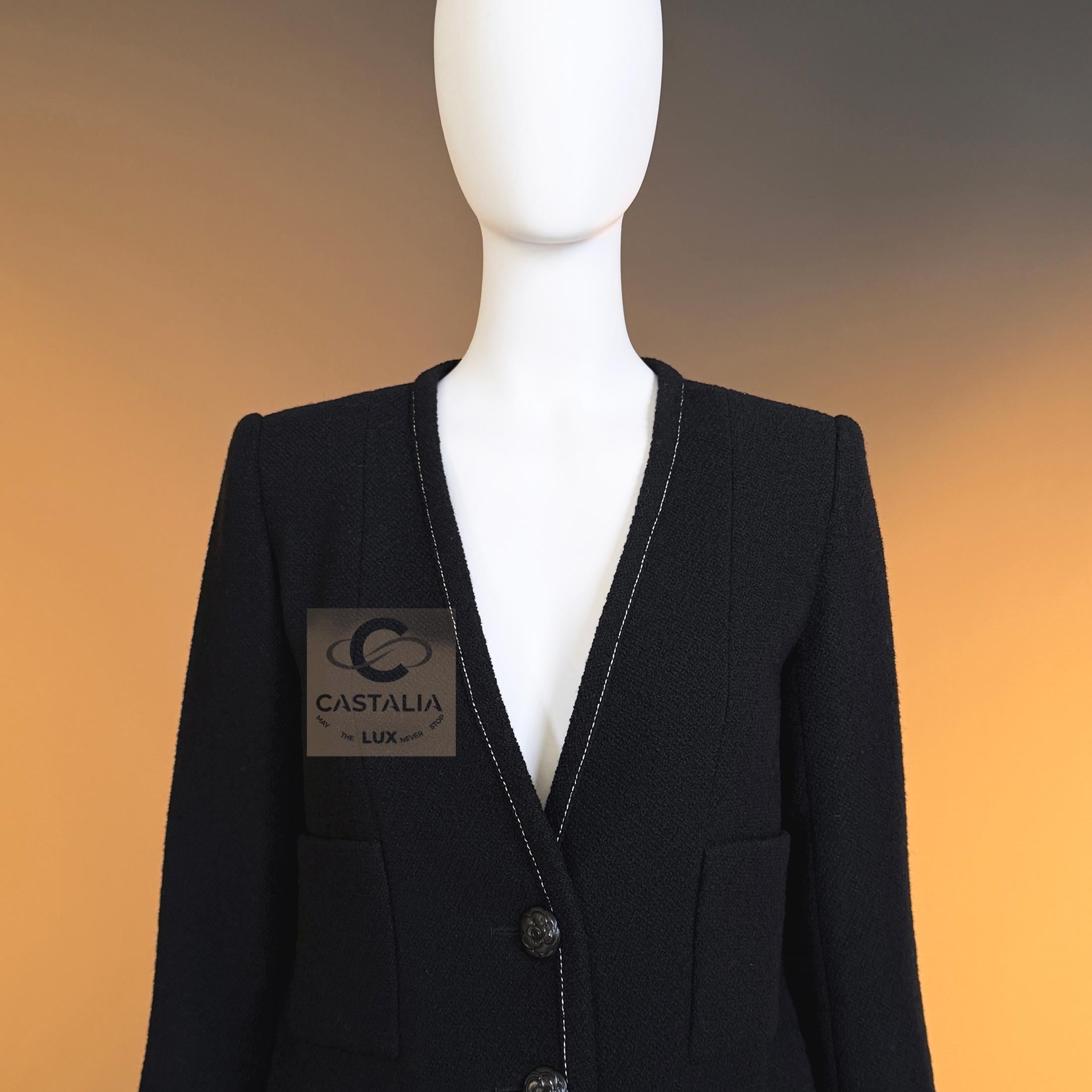 CHANEL New COCO Brasserie Timeless Black Tweed Jacket 36 FR en vente 7