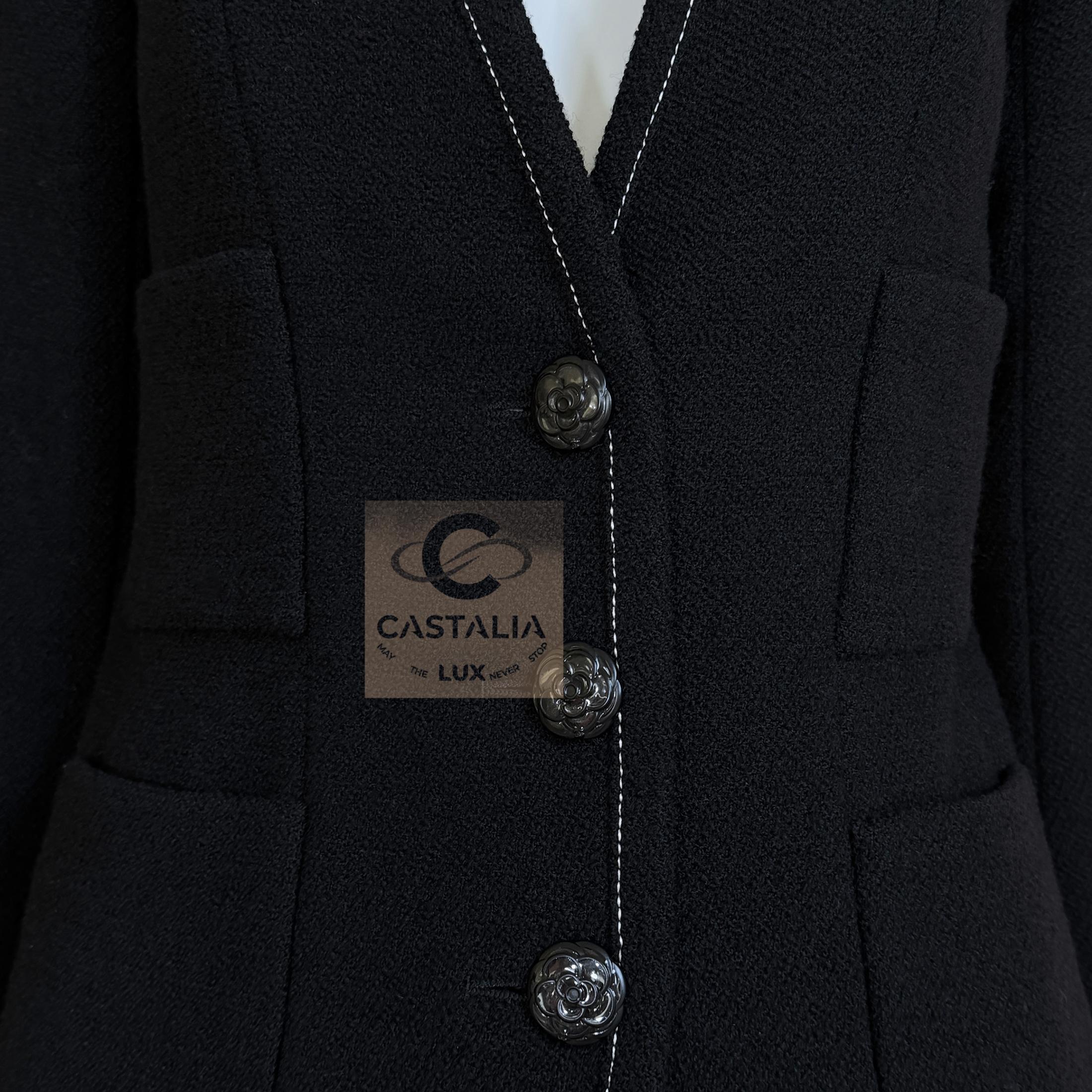 CHANEL New COCO Brasserie Timeless Black Tweed Jacket 36 FR en vente 8