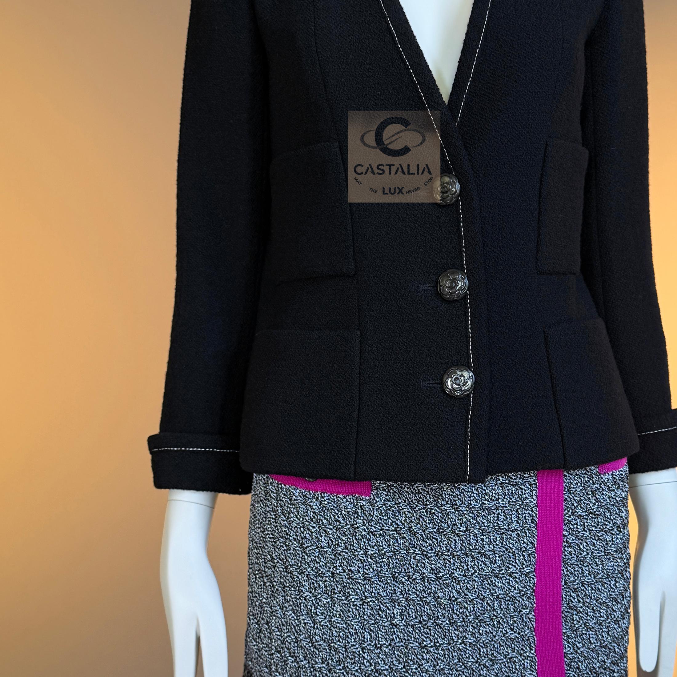 CHANEL New COCO Brasserie Timeless Black Tweed Jacket 36 FR en vente 11