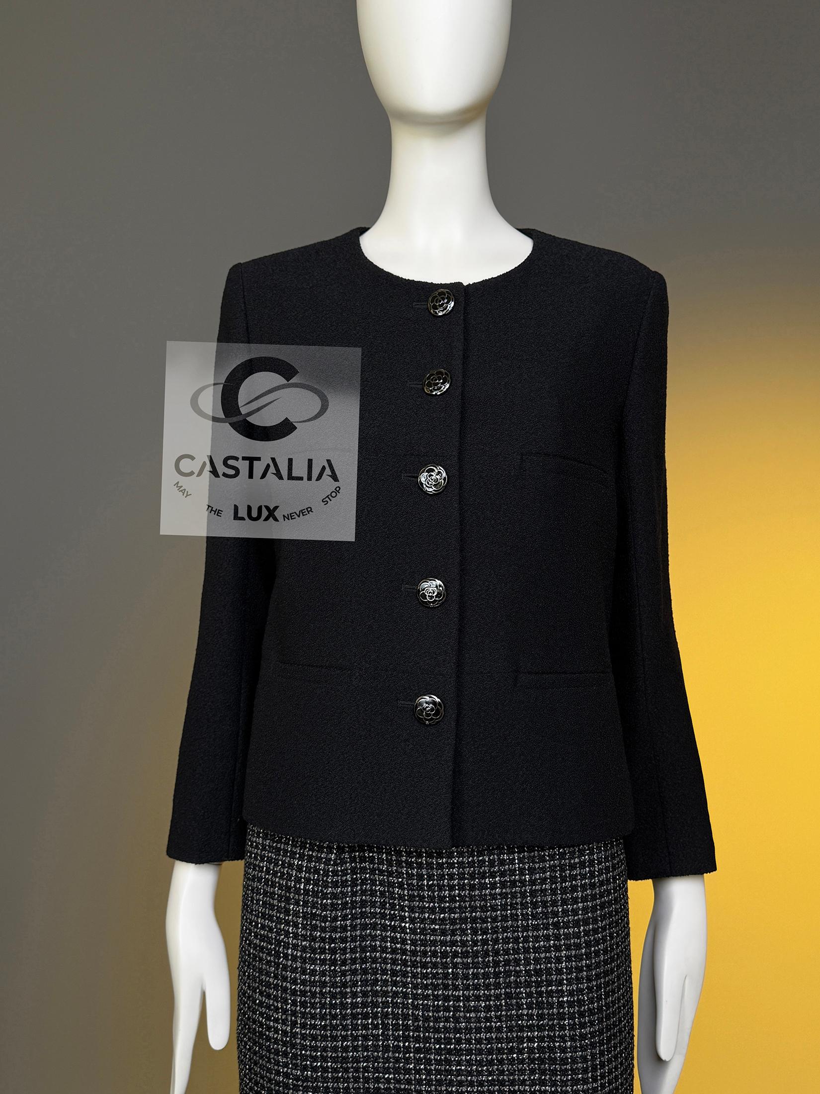 Chanel New Coco Brasserie Timeless Black Tweed Jacket 40 FR For Sale 6