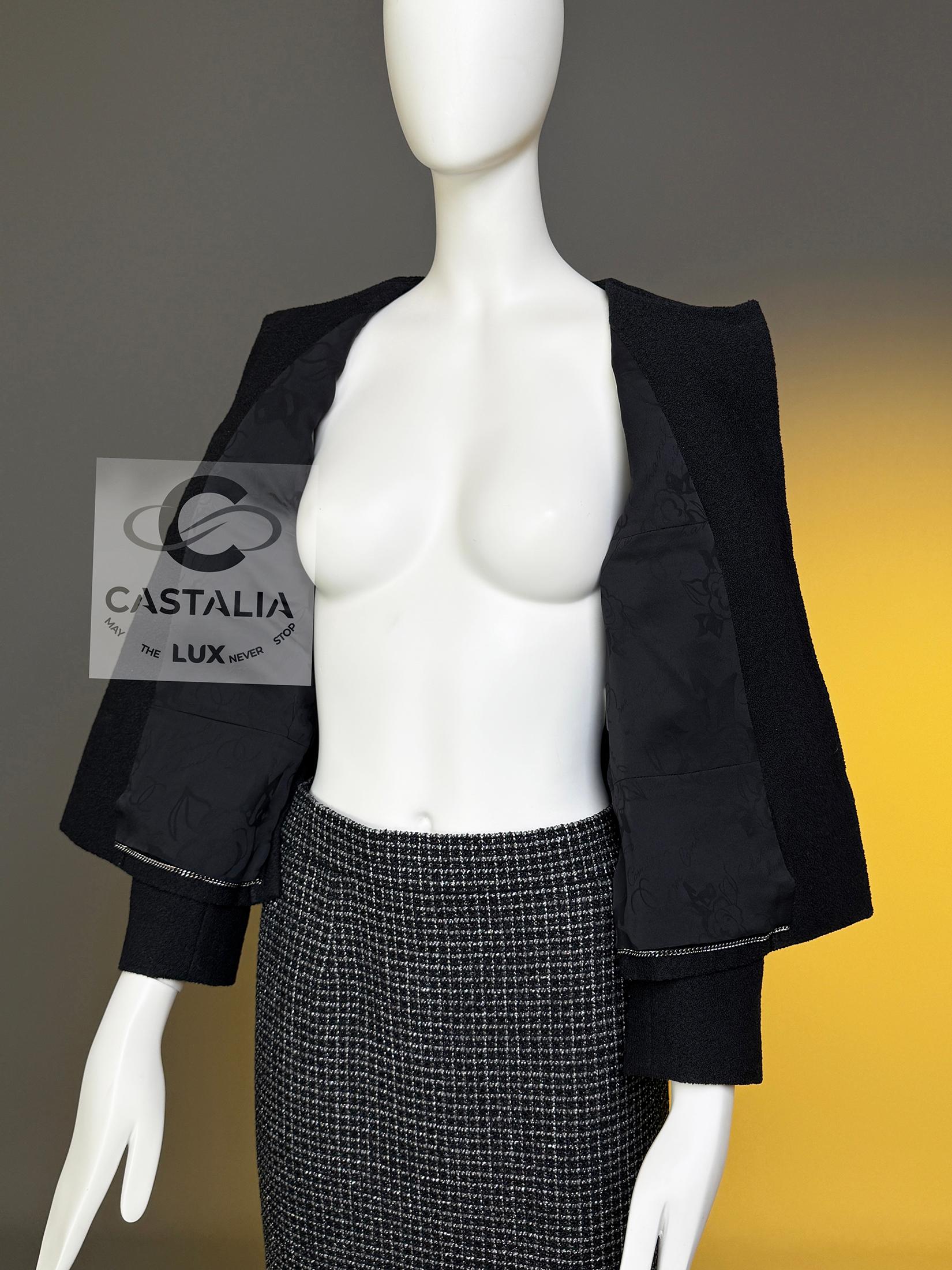 Chanel New Coco Brasserie Timeless Black Tweed Jacket 40 FR For Sale 8