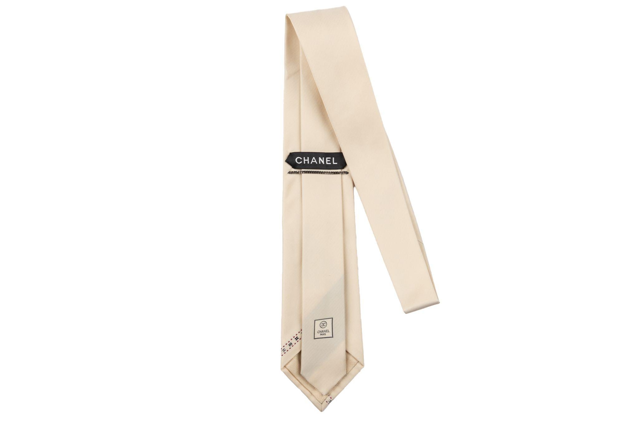 Chanel New Cream Logo Silk Tie In New Condition For Sale In West Hollywood, CA