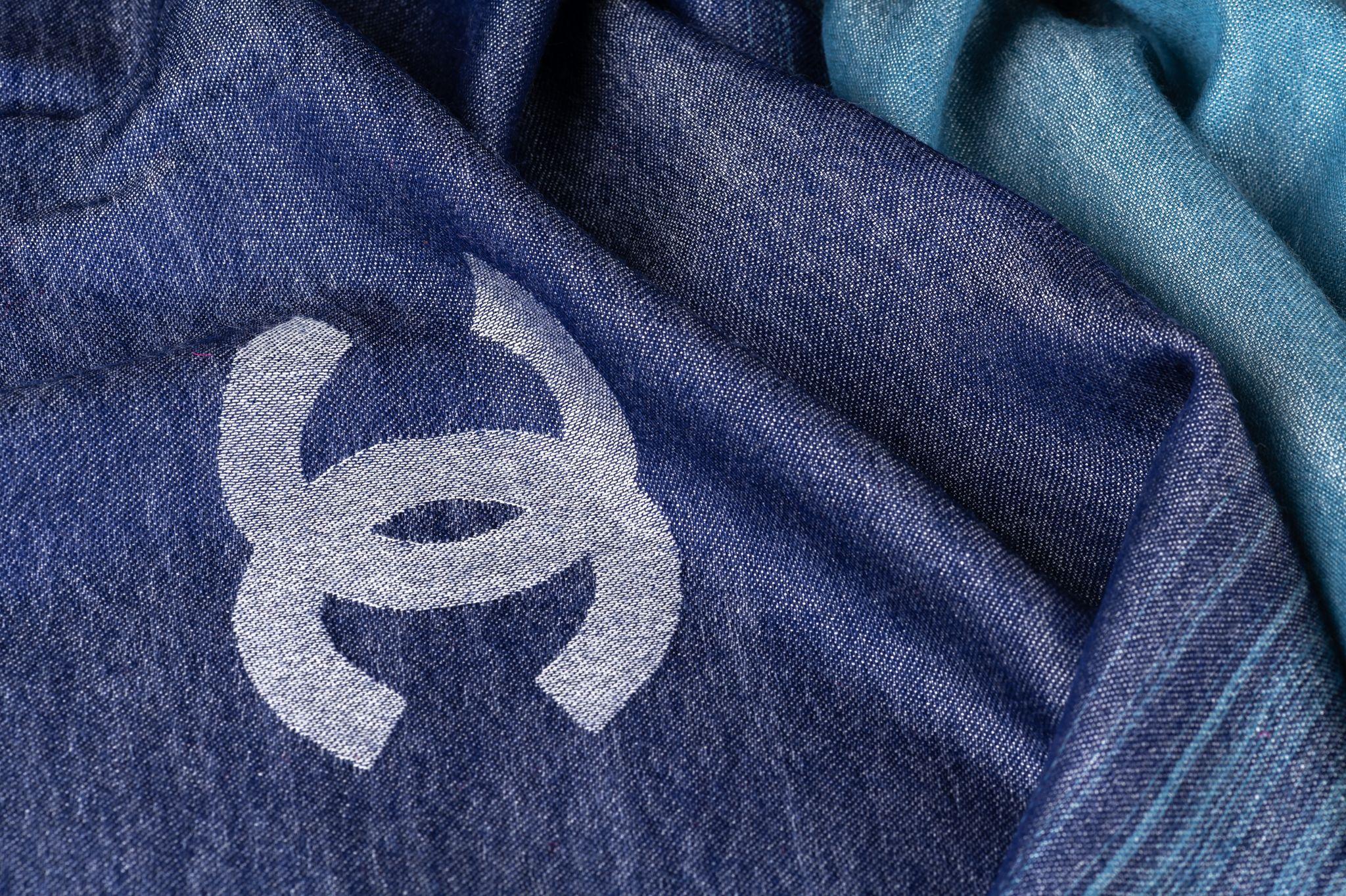 Chanel new oversize degrade' cashmere and silk blend shawl, blue to white.