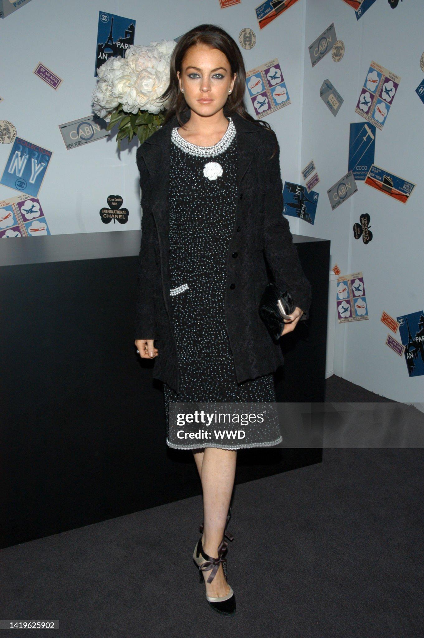 Chanel New Exquisite Pearl Embellished Couture Dress 40 FR In condizioni Nuovo in vendita a Dubai, AE