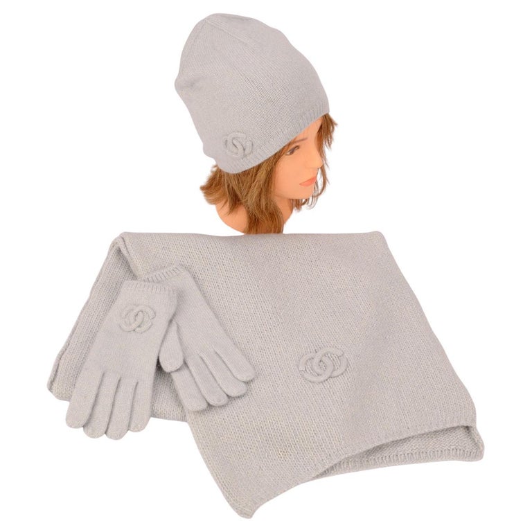 Chanel cashmere winter set Chanel winter set For Sale at 1stDibs main image 4