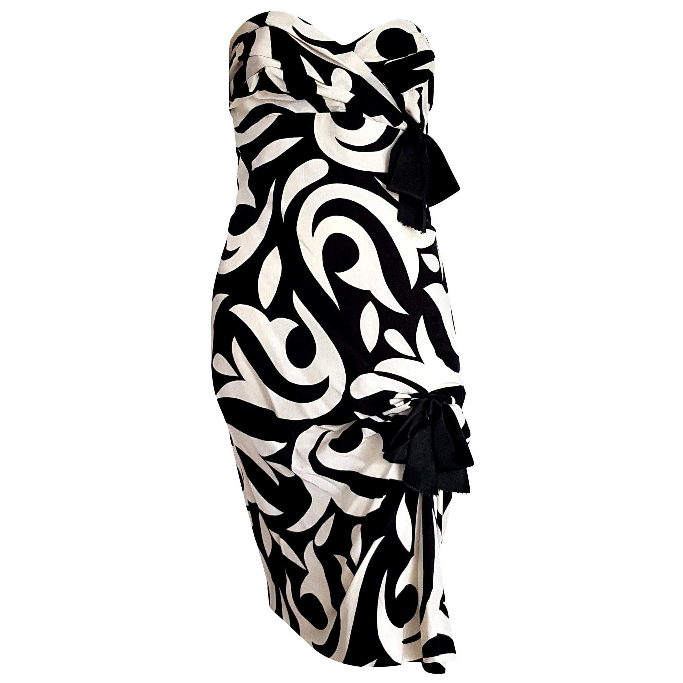 CHANEL "New" Haute Couture Strapless Black White Lilies Silk Dress - Unworn For Sale