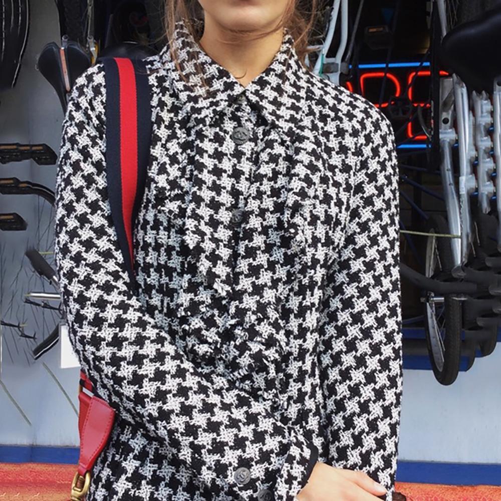 Women's or Men's Chanel New Houndstooth Silk Tweed Jacket 42 FR