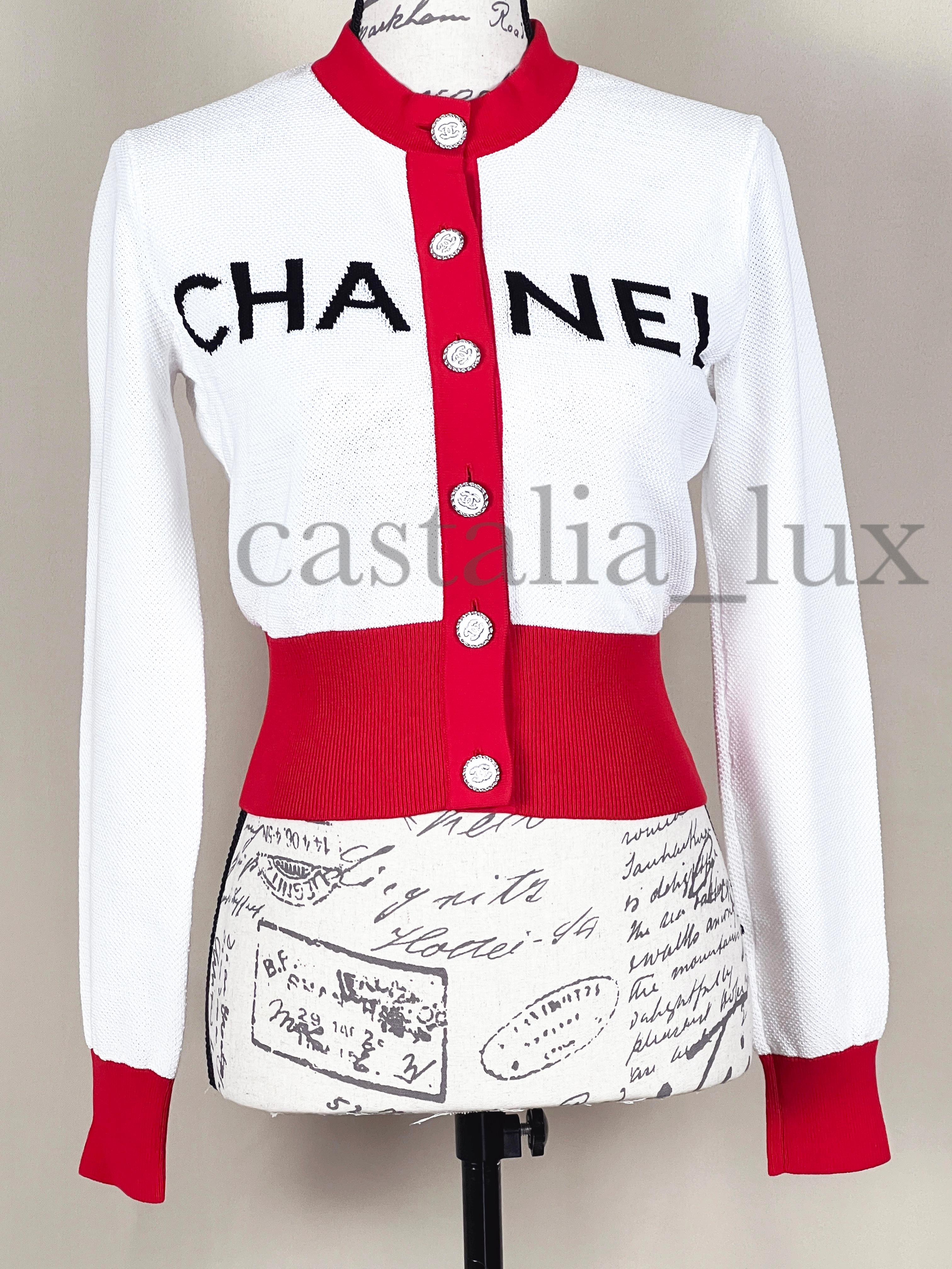 Chanel New Iconic 2019 Spring Logo Runway Cardigan For Sale 7