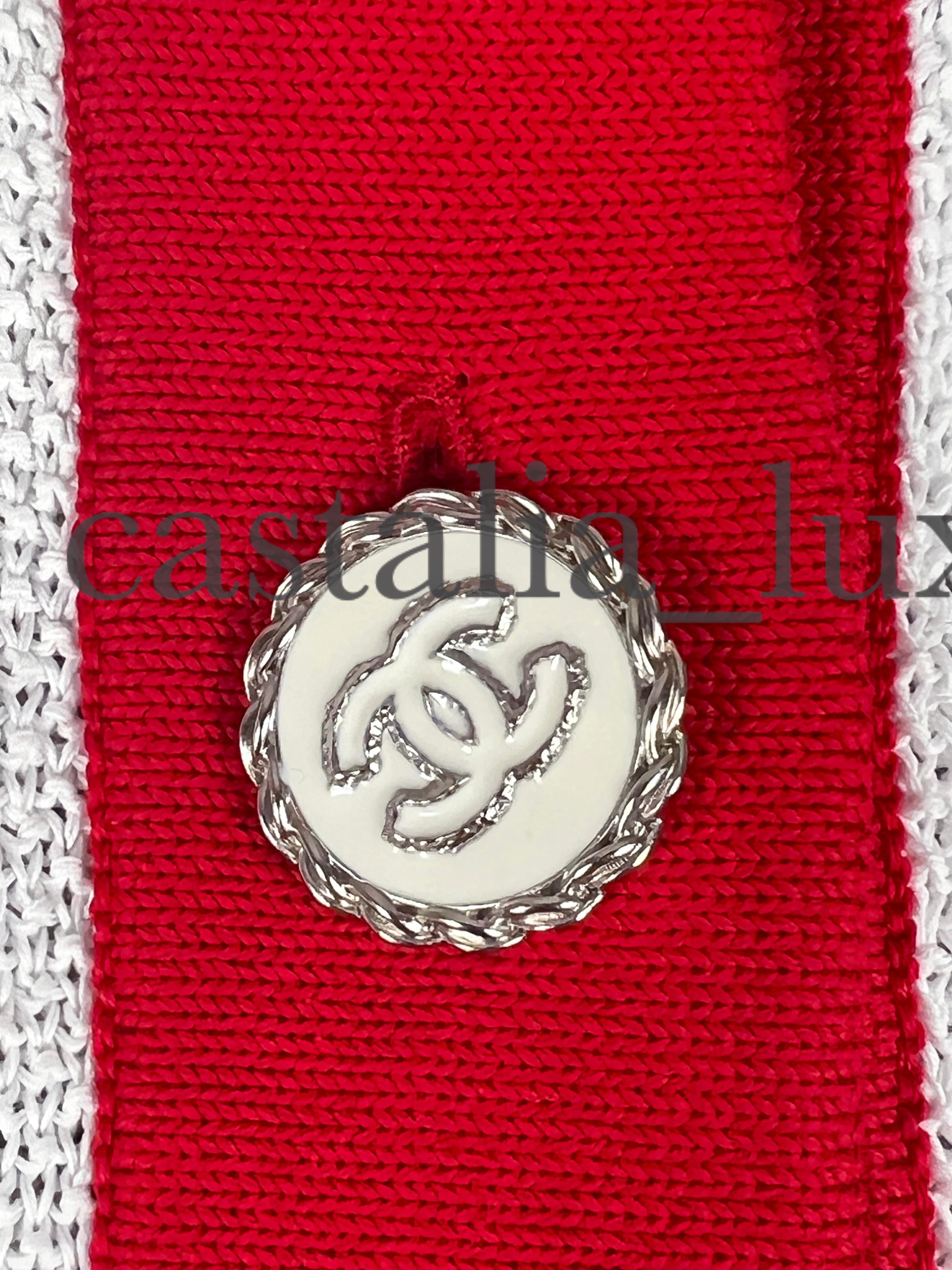Chanel New Iconic 2019 Spring Logo Runway Cardigan For Sale 8
