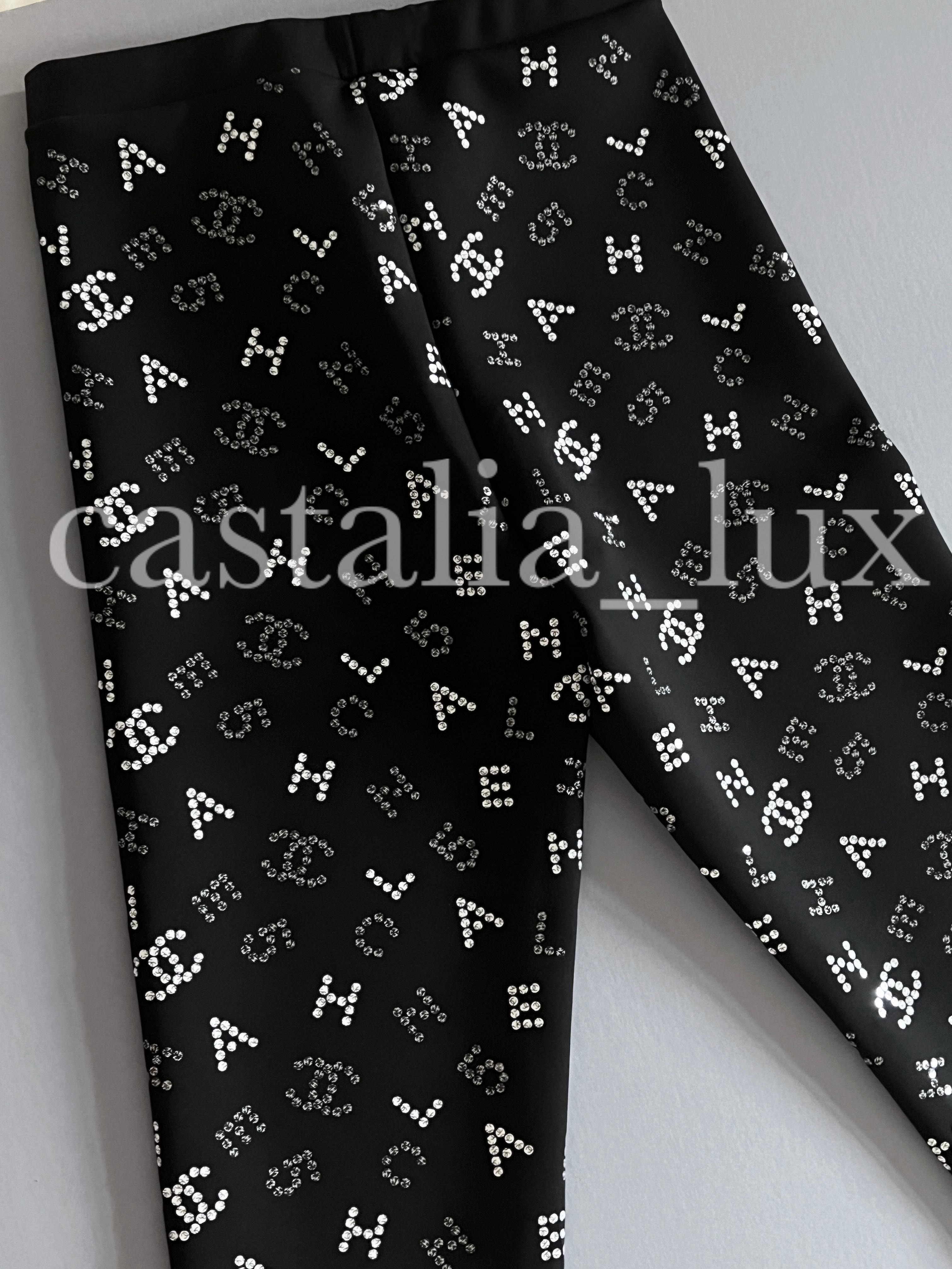 Chanel New Iconic 2020 Logo Leggings 9