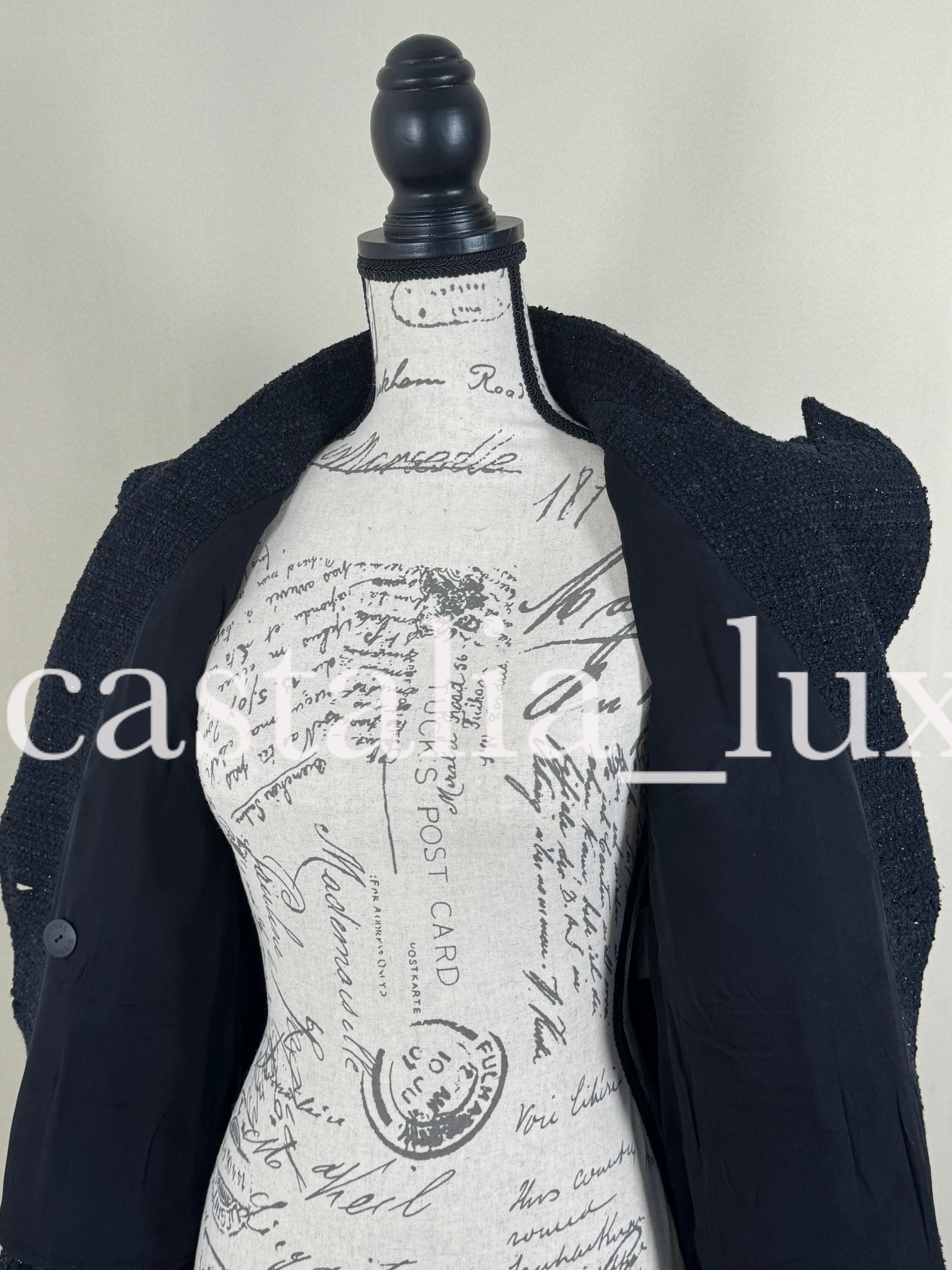 Chanel Neues ikonisches 2020 Frühjahr-Laufsteg-Tweedjacke-Kleid aus Tweed im Angebot 9