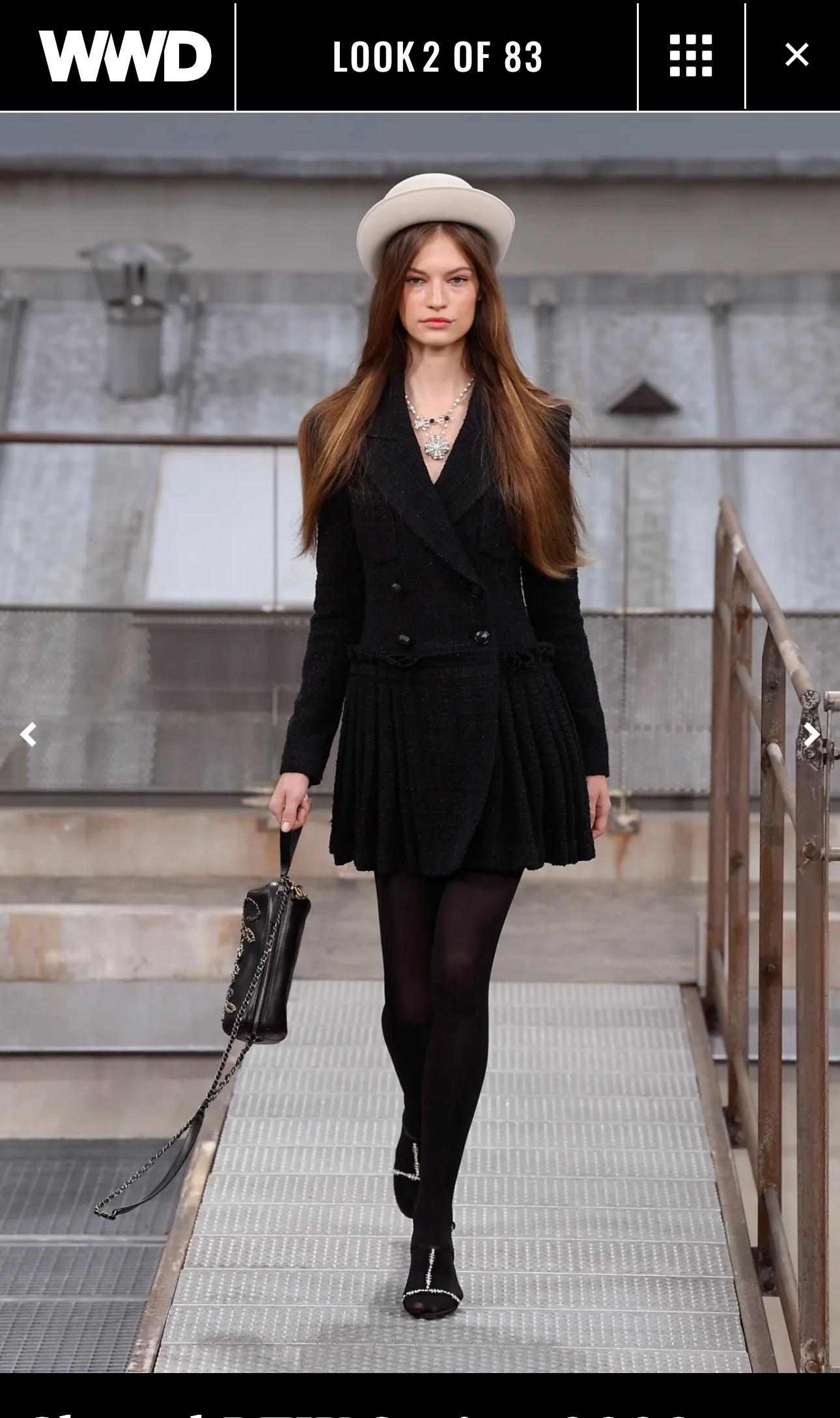 Look # 2 from Catwalk 2020 Spring!
Not negotiable
New Chanel black & navy lesage tweed jacket / dress from Runway of 2020 Spring Collection, 20P
Prices on other sources starts from 5,000$ for a used piece!
- CC logo buttons at front and cuffs
- can