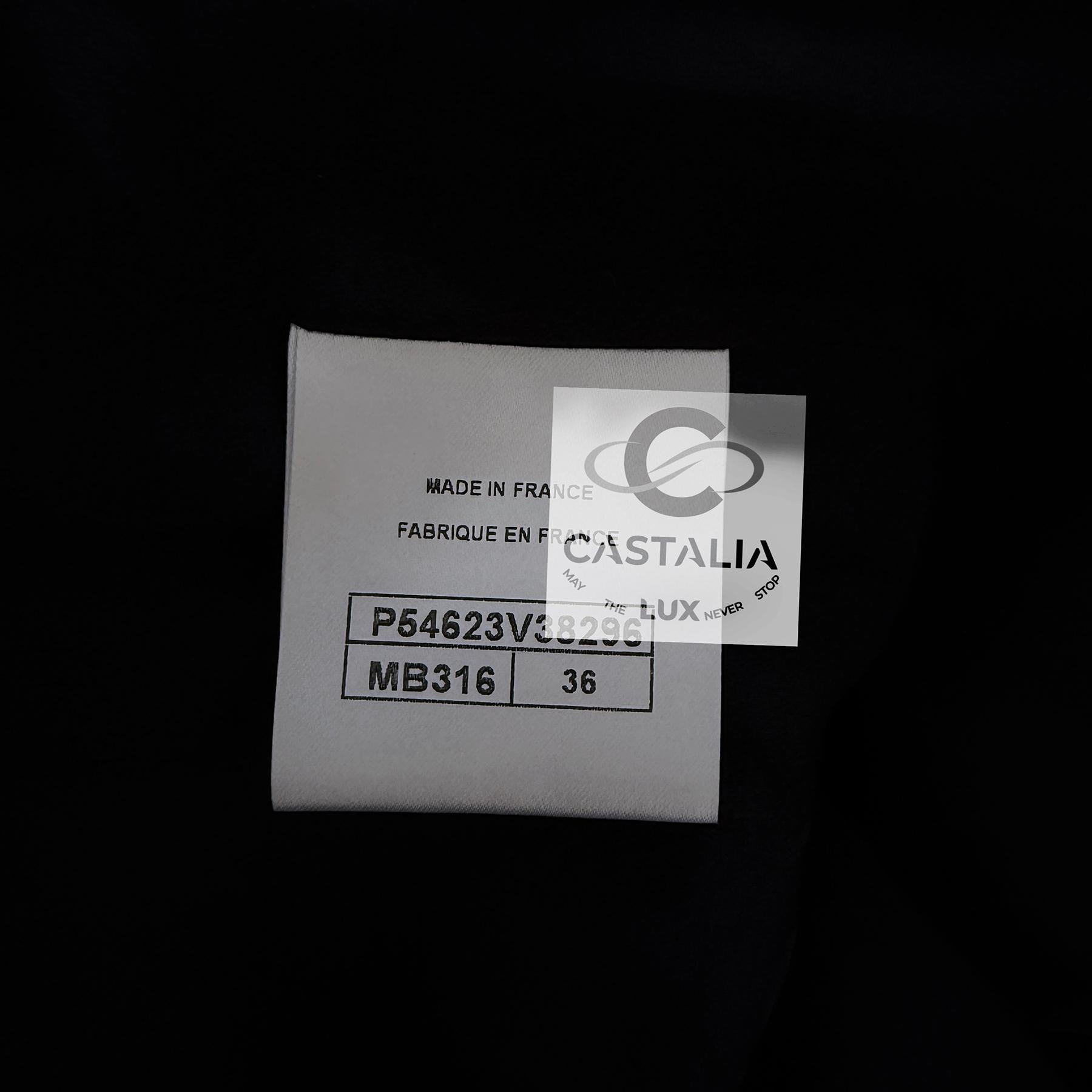 CHANEL New Iconic Camellias Motifs Jacquard Jacket 40 FR en vente 14