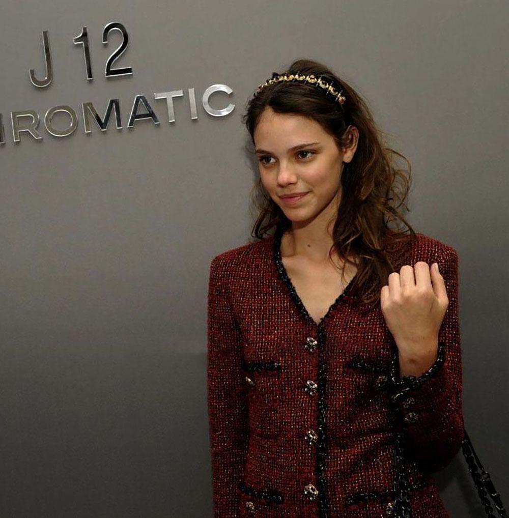  Chanel Nouveau Iconique CC Gripoix boutons veste en tweed bourgogne Unisexe 