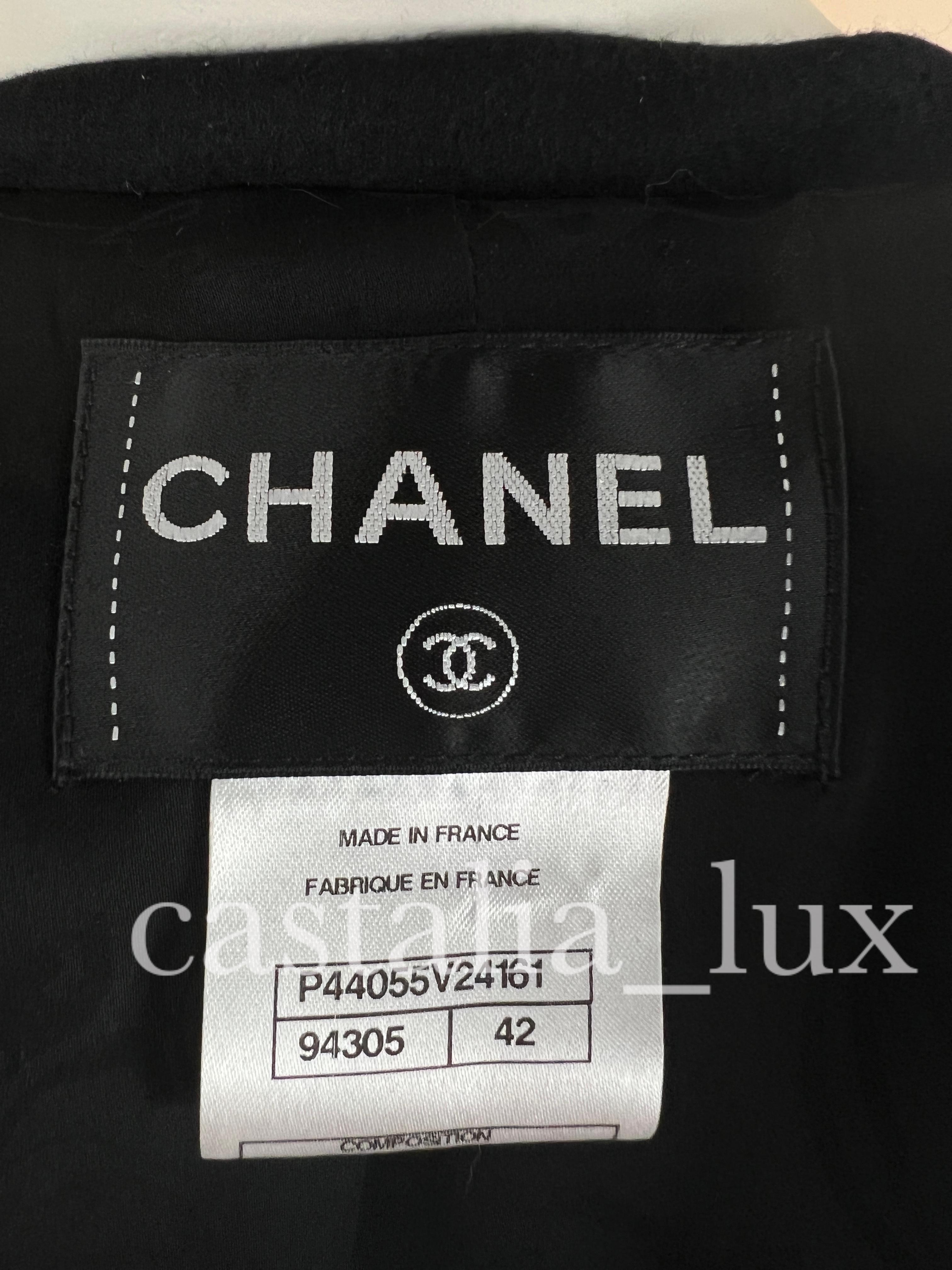 Chanel New Iconic CC Logo Patch Black Jacket  For Sale 9