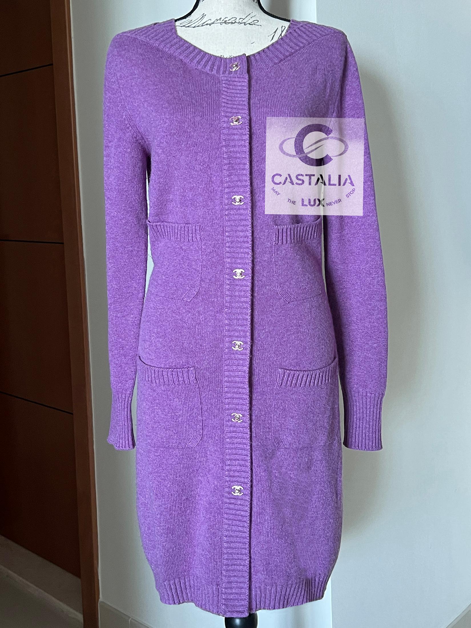 Women's or Men's Chanel New Iconic CC Turnlock Blueberry Cardigan 44 FR