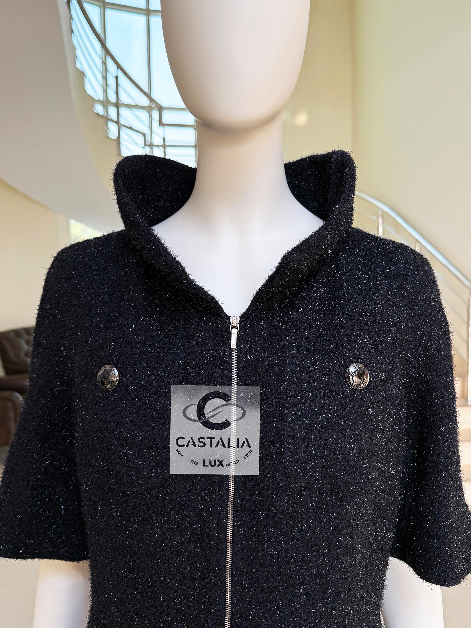 Chanel New Iconic Globalization Black Tweed Jacket Dress 36 FR in vendita 1