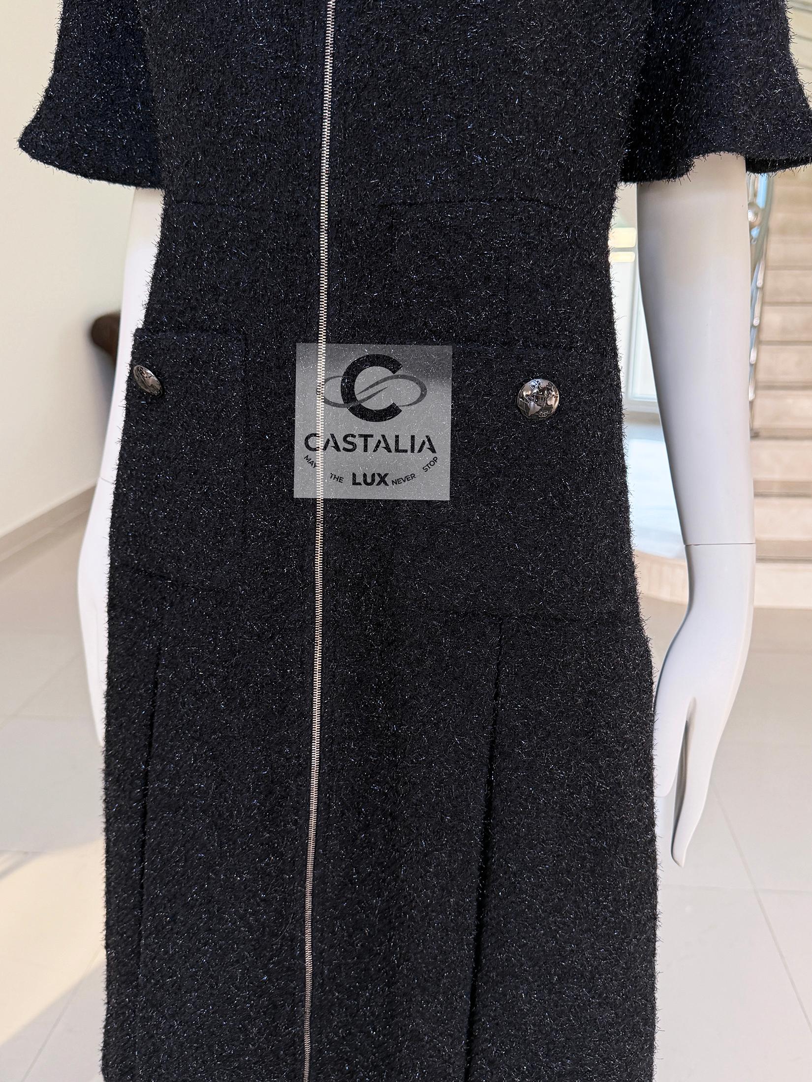 Chanel New Iconic Globalization Black Tweed Jacket Dress 36 FR in vendita 4