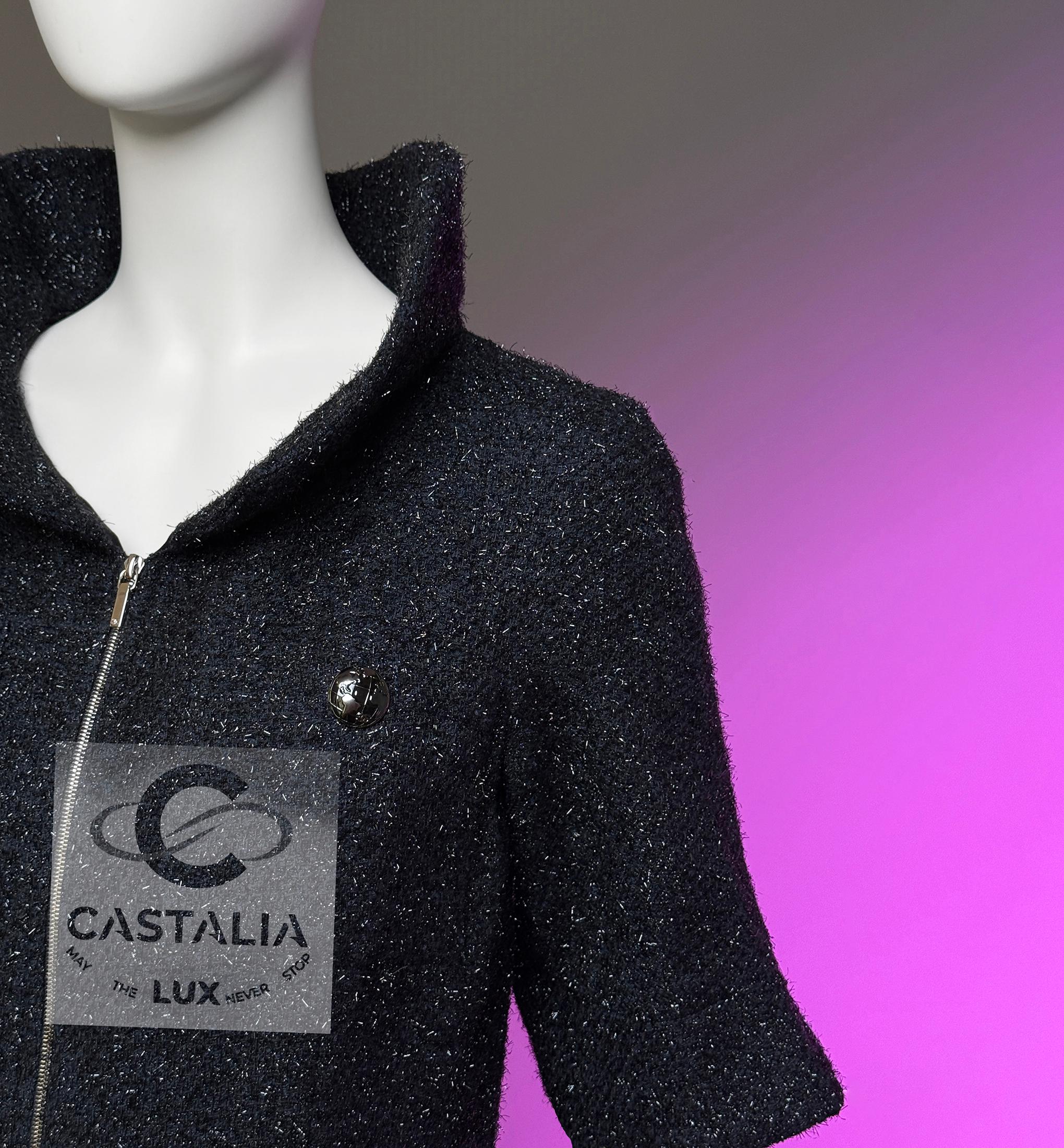 CHANEL New Iconic Globalization Robe veste en tweed noir 40 FR en vente 5