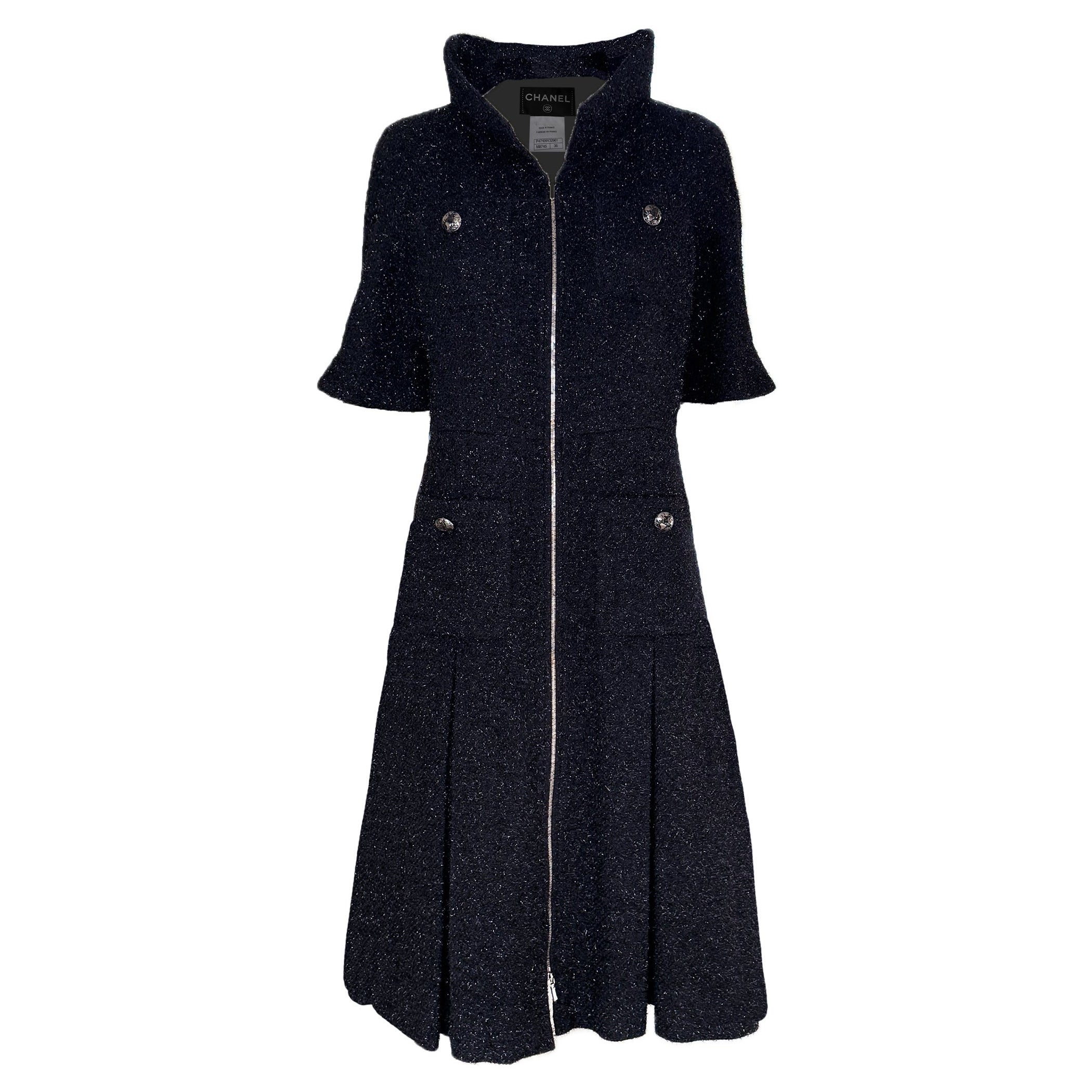 Chanel Nuova Globalizzazione Iconica Giacca in Tweed Nero Abito 40 FR