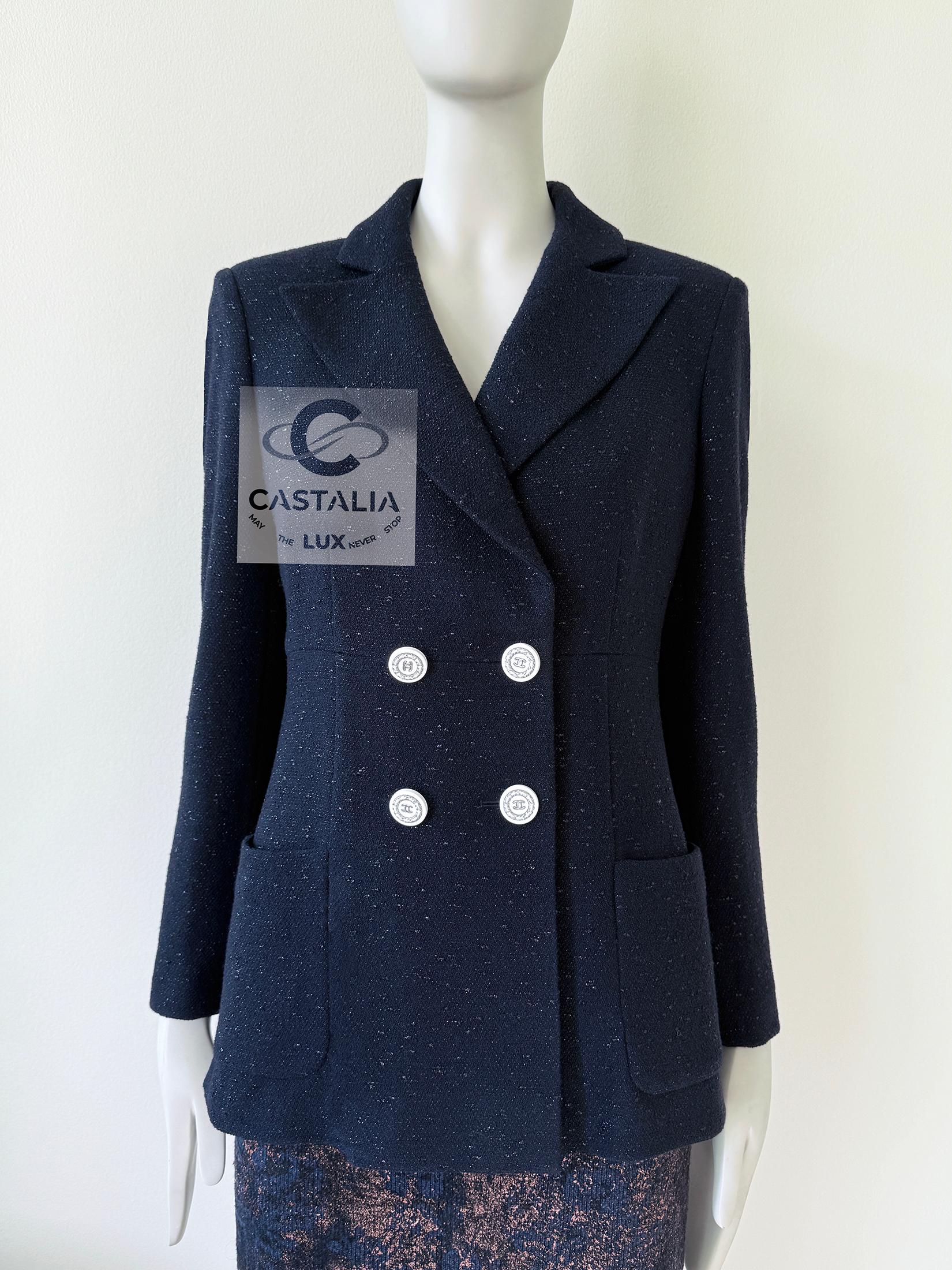 Chanel Nueva chaqueta icónica de tweed La Pausa Shimmer 36 FR en venta 5
