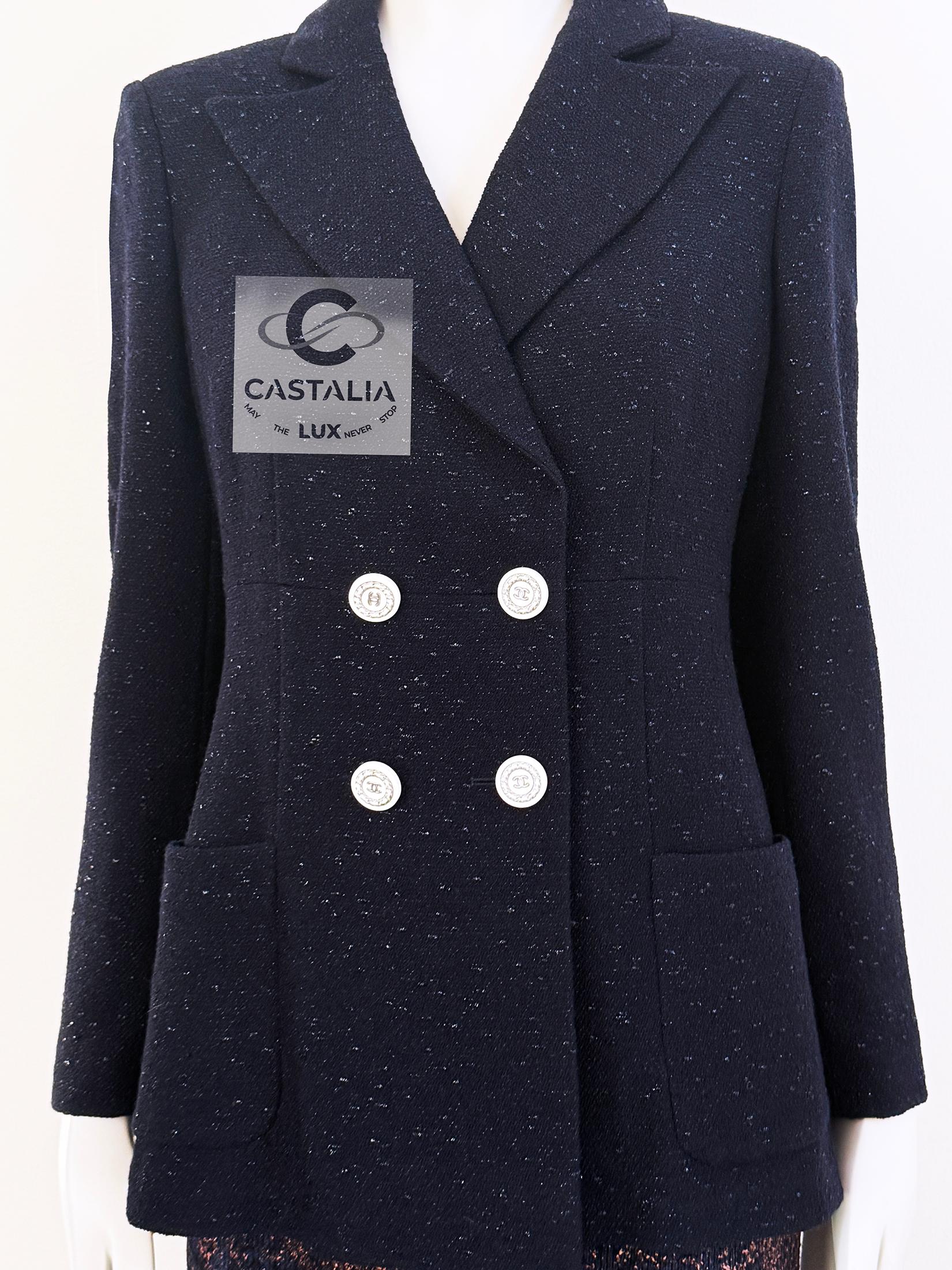 Chanel Nueva chaqueta icónica de tweed La Pausa Shimmer 36 FR en venta 10