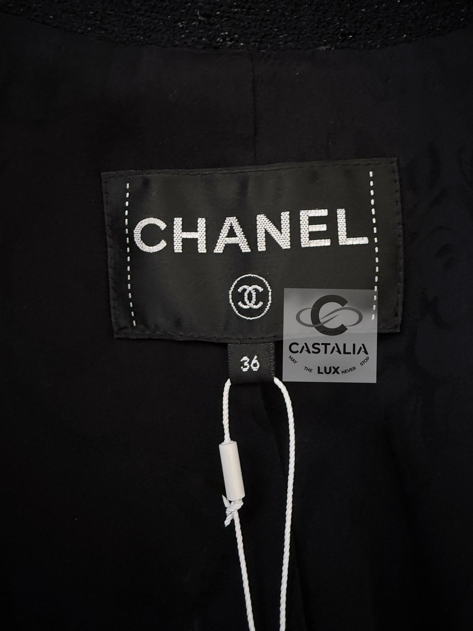 Chanel Nueva chaqueta icónica de tweed La Pausa Shimmer 36 FR en venta 13