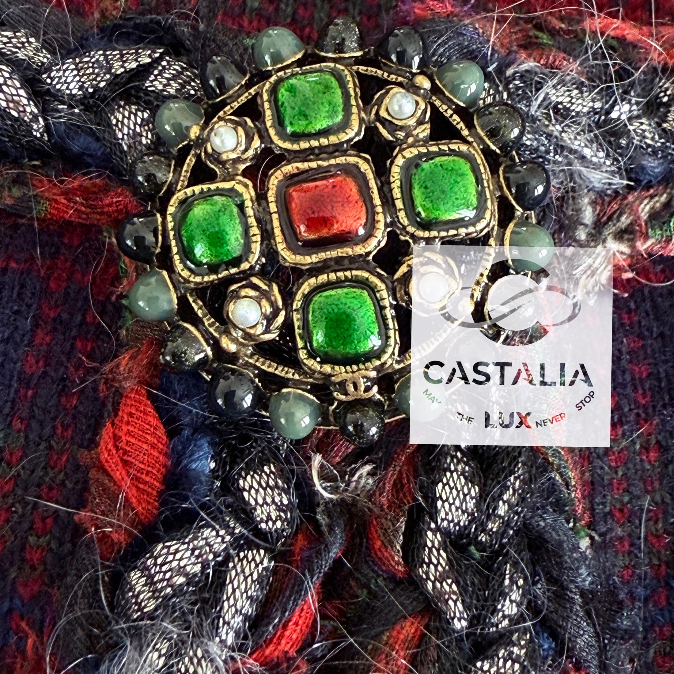 CHANEL Nueva Chaqueta Icónica París / Edimburgo Tartán Rojo 52 FR en venta 3