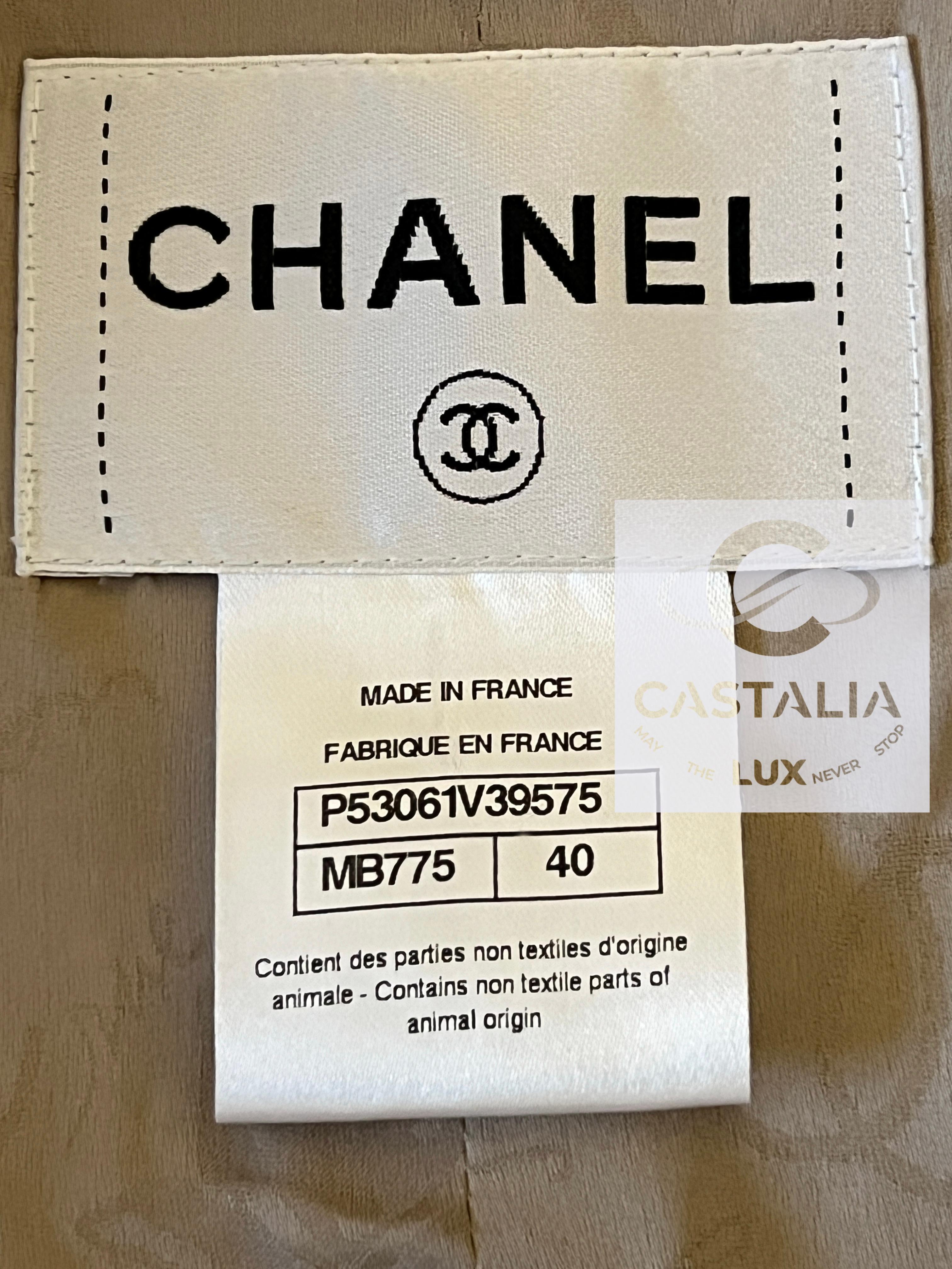 Chanel New Iconic Paris / Seoul Beige Tweed Jacket 8