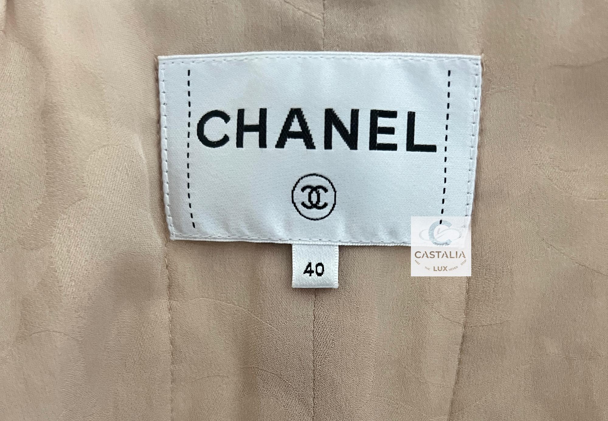 Chanel New Iconic Sand Beige Tweed Jacket 13