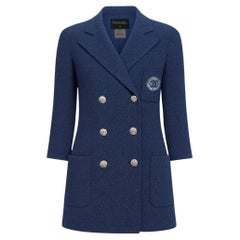 CHANEL New Iconic Tweed Jacket with CC Patch 36 FR