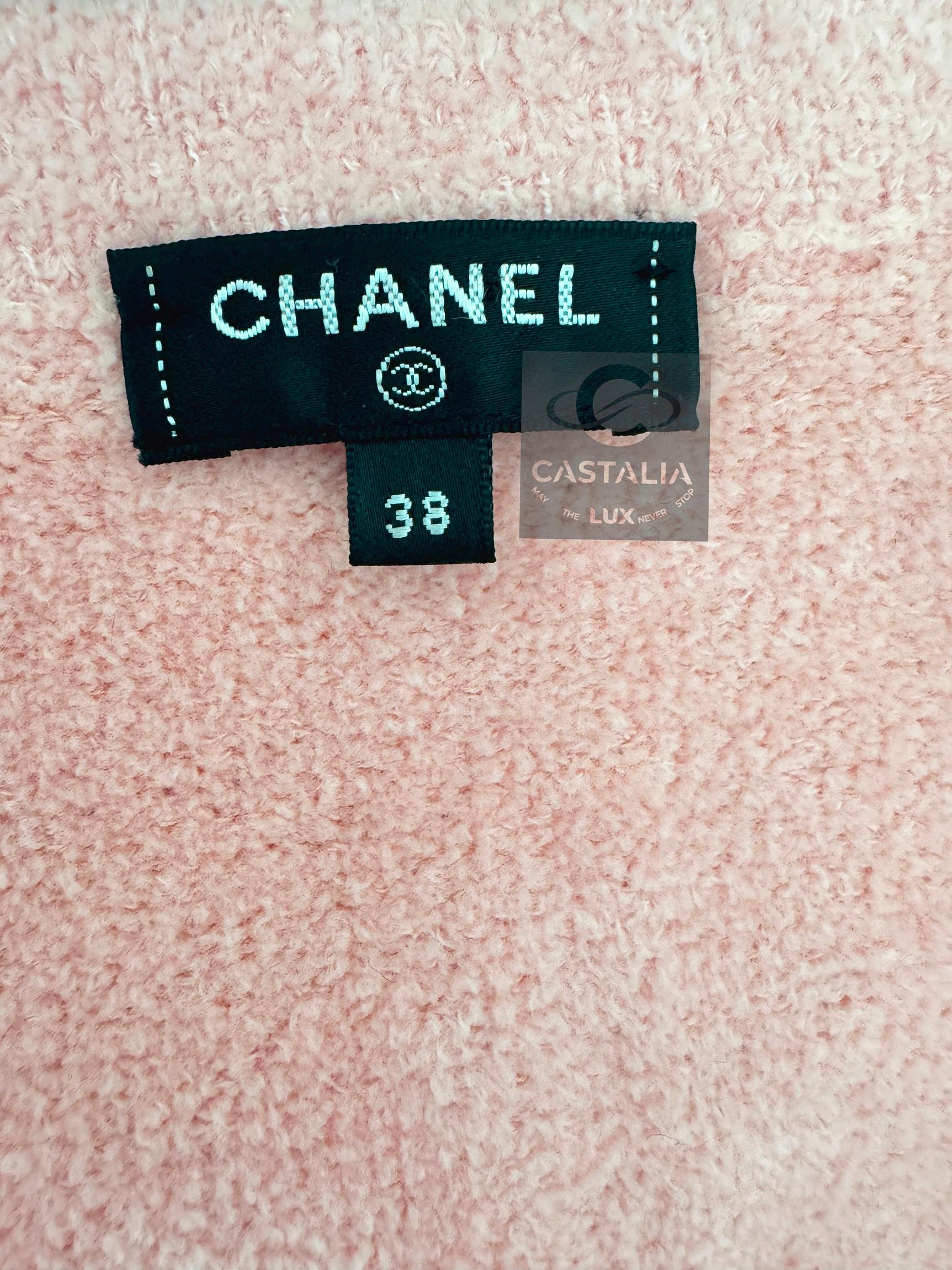 Chanel New Jennie Kim Style Teddy Cardigan with Chains 38 FR For Sale 10