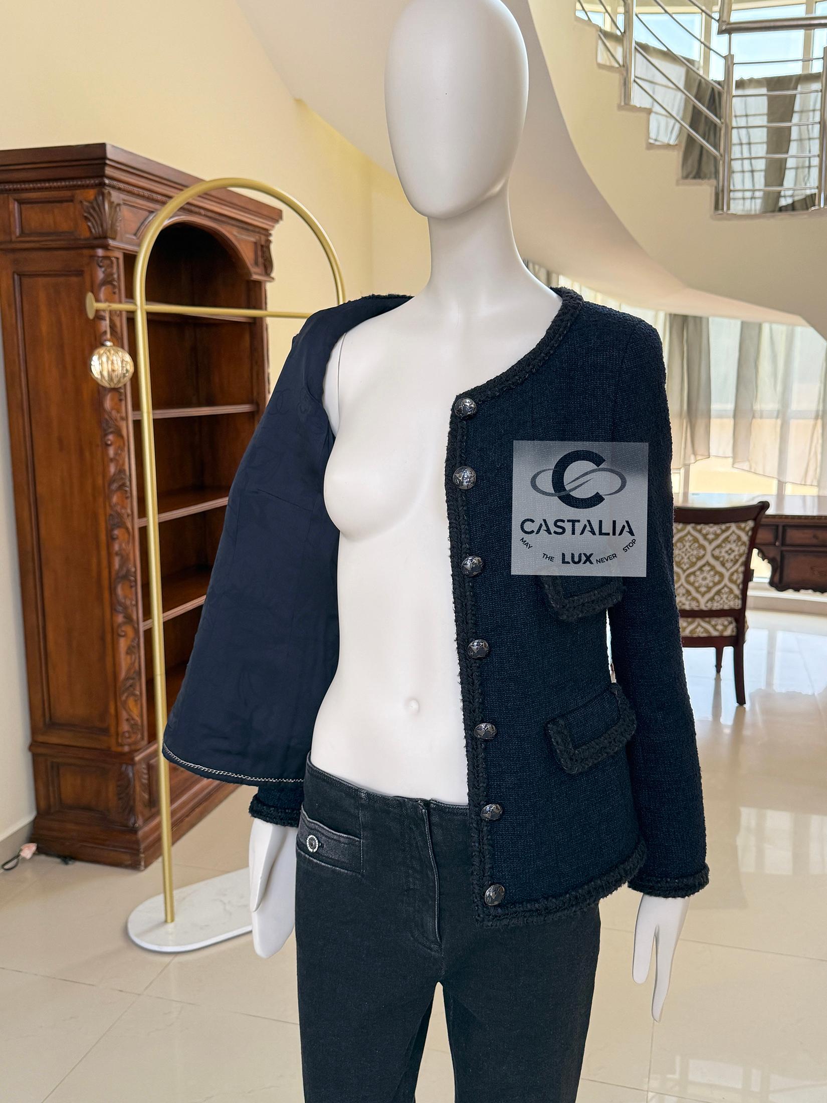 Il nuovo stile Chanel di Keira Knightley  Giacca Timeless Tweed 34 FR in vendita 13