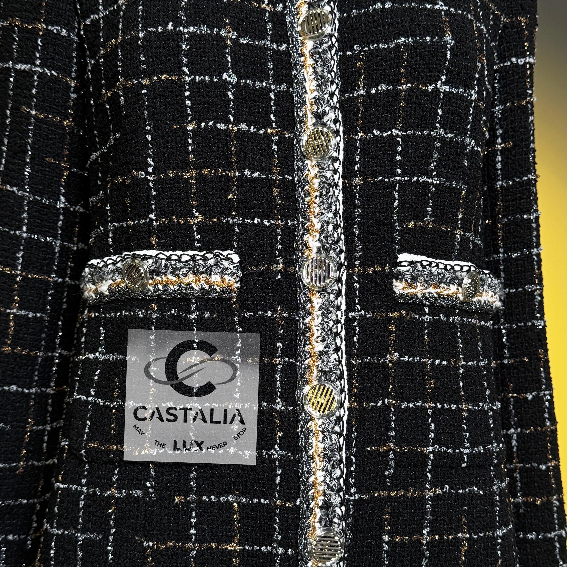 Chanel New Legendary Robot Collection Black Tweed Jacket 38 FR en venta 8