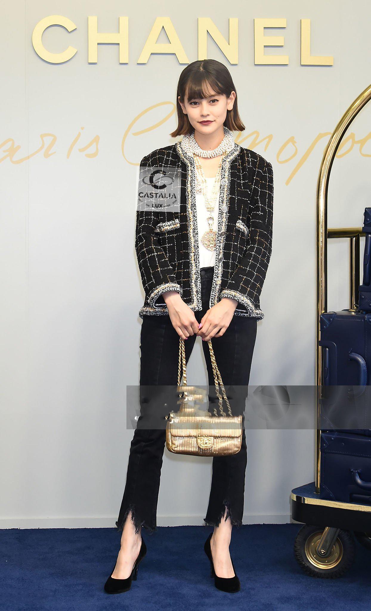 Chanel New Legendary Robot Collection Black Tweed Jacket 38 FR en venta 4