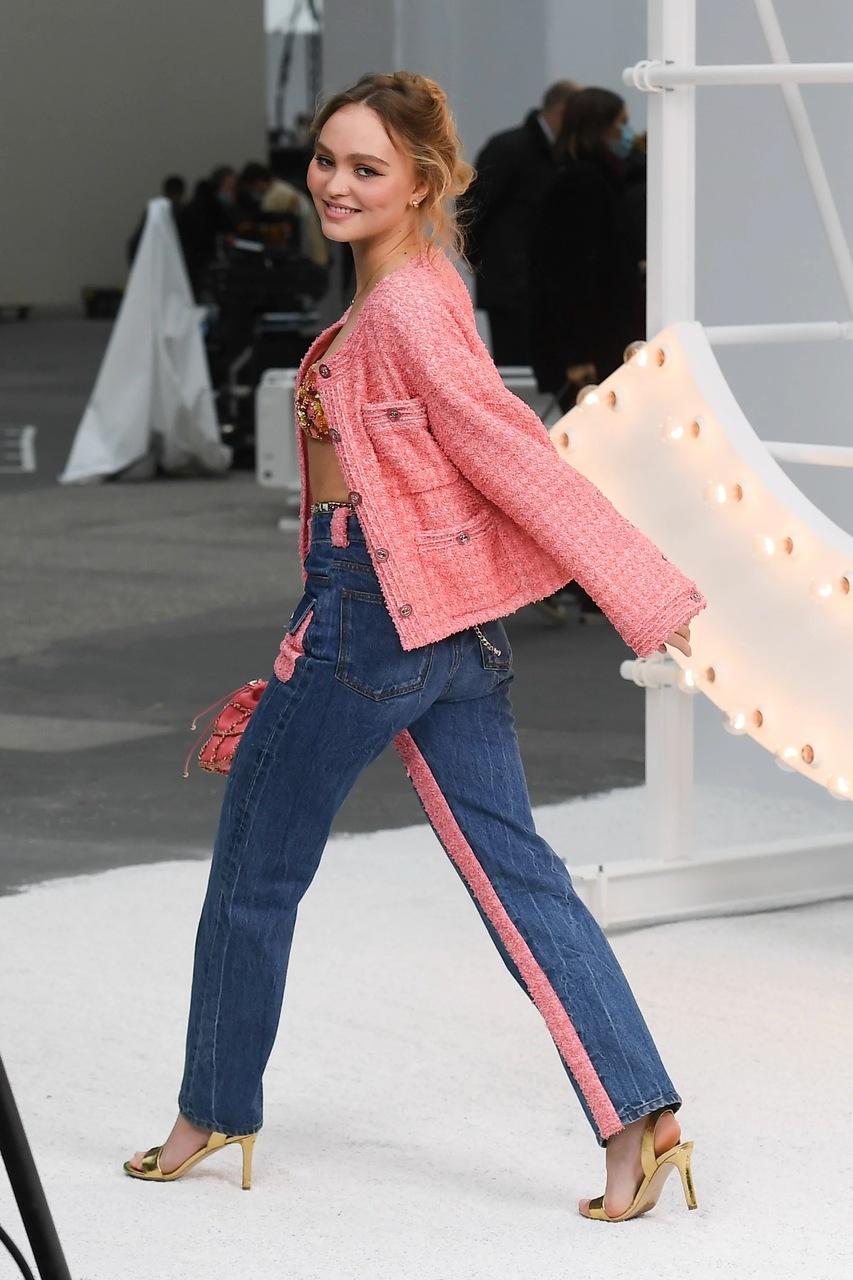 Women's or Men's Chanel New Lily Rose Depp Style Blue Jeans 36 FR